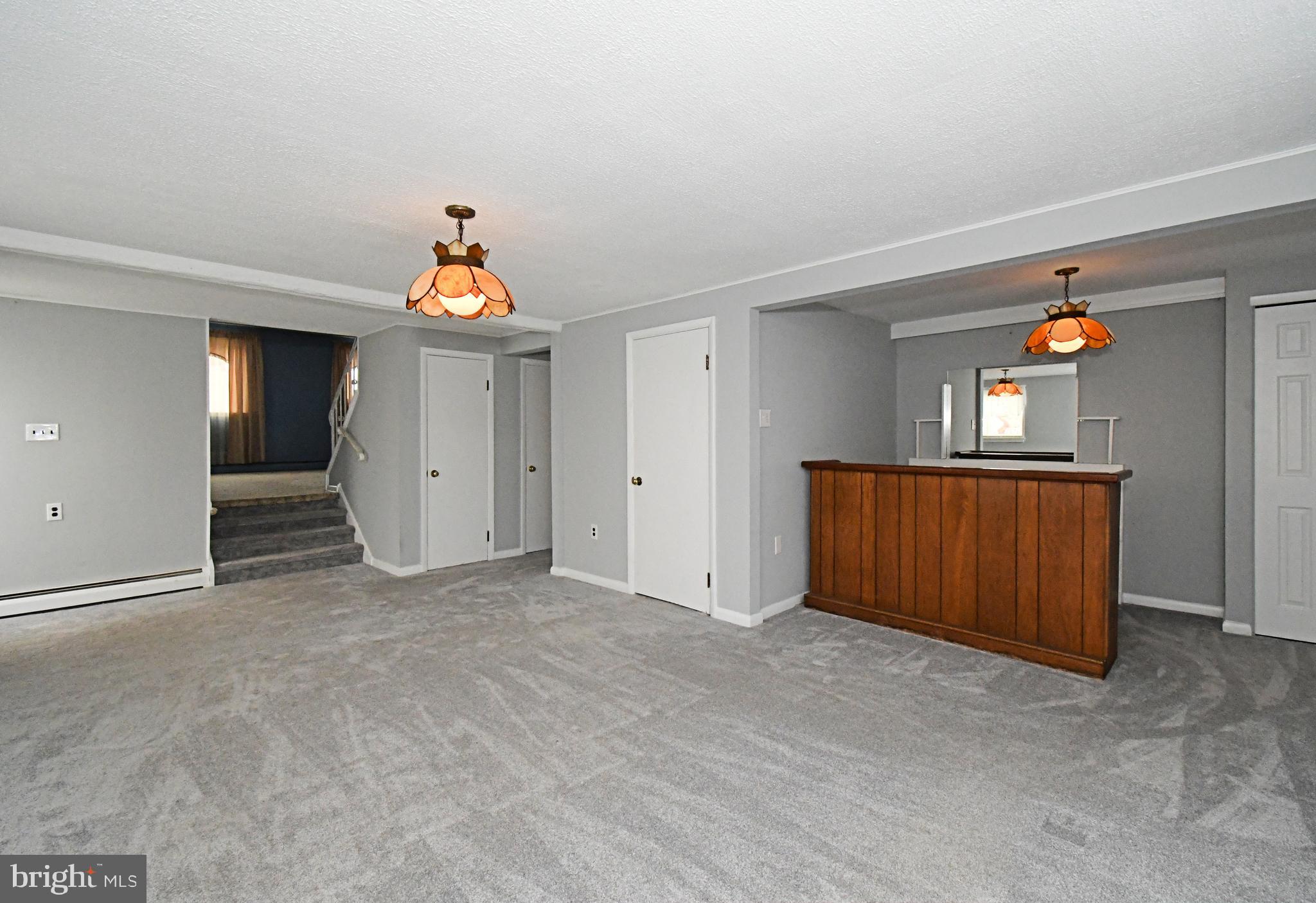 ABBEY DOWNS - Residential