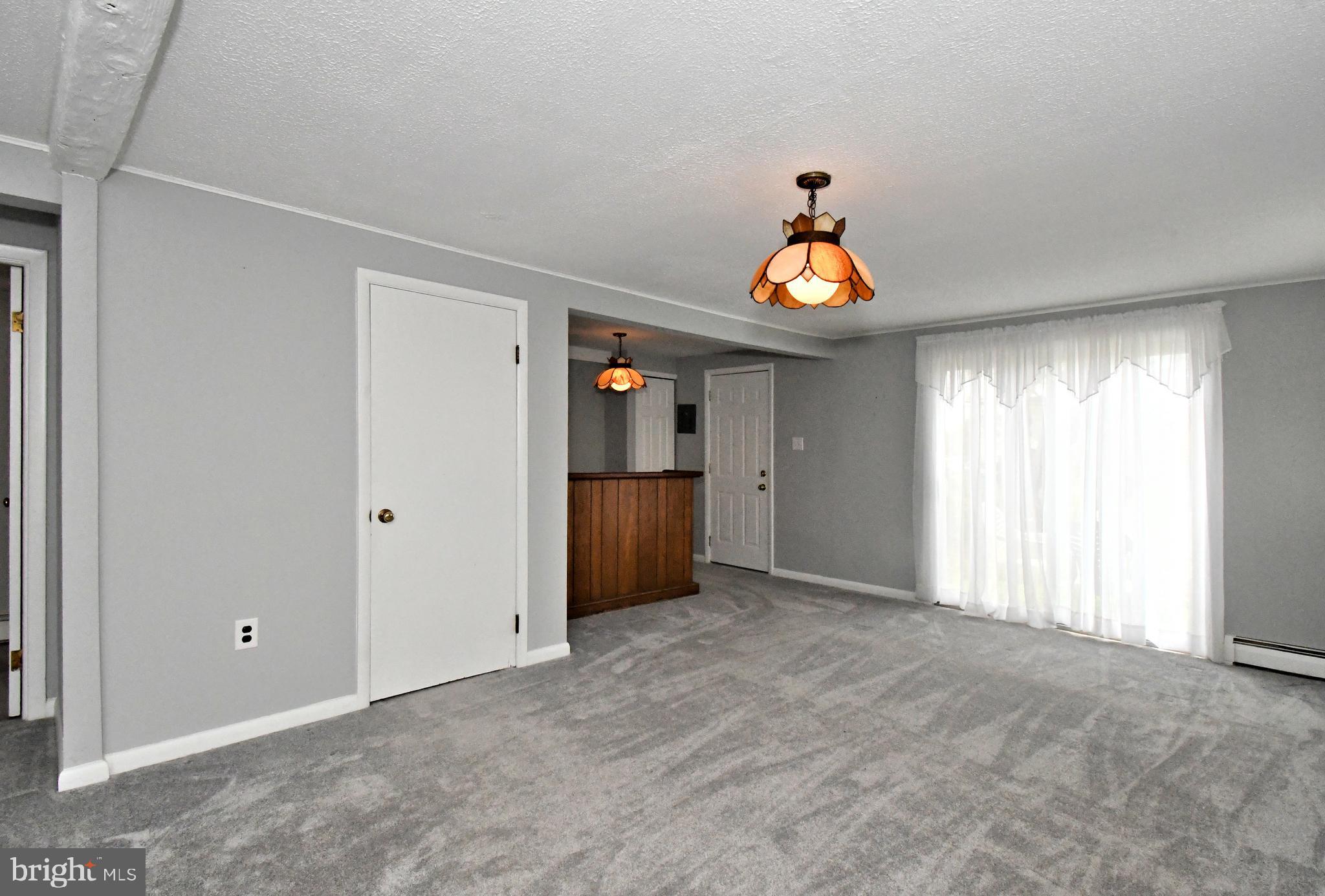 ABBEY DOWNS - Residential
