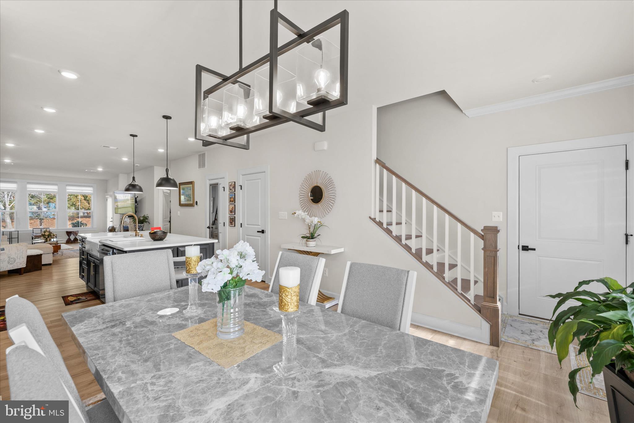 PENINSULA - Residential