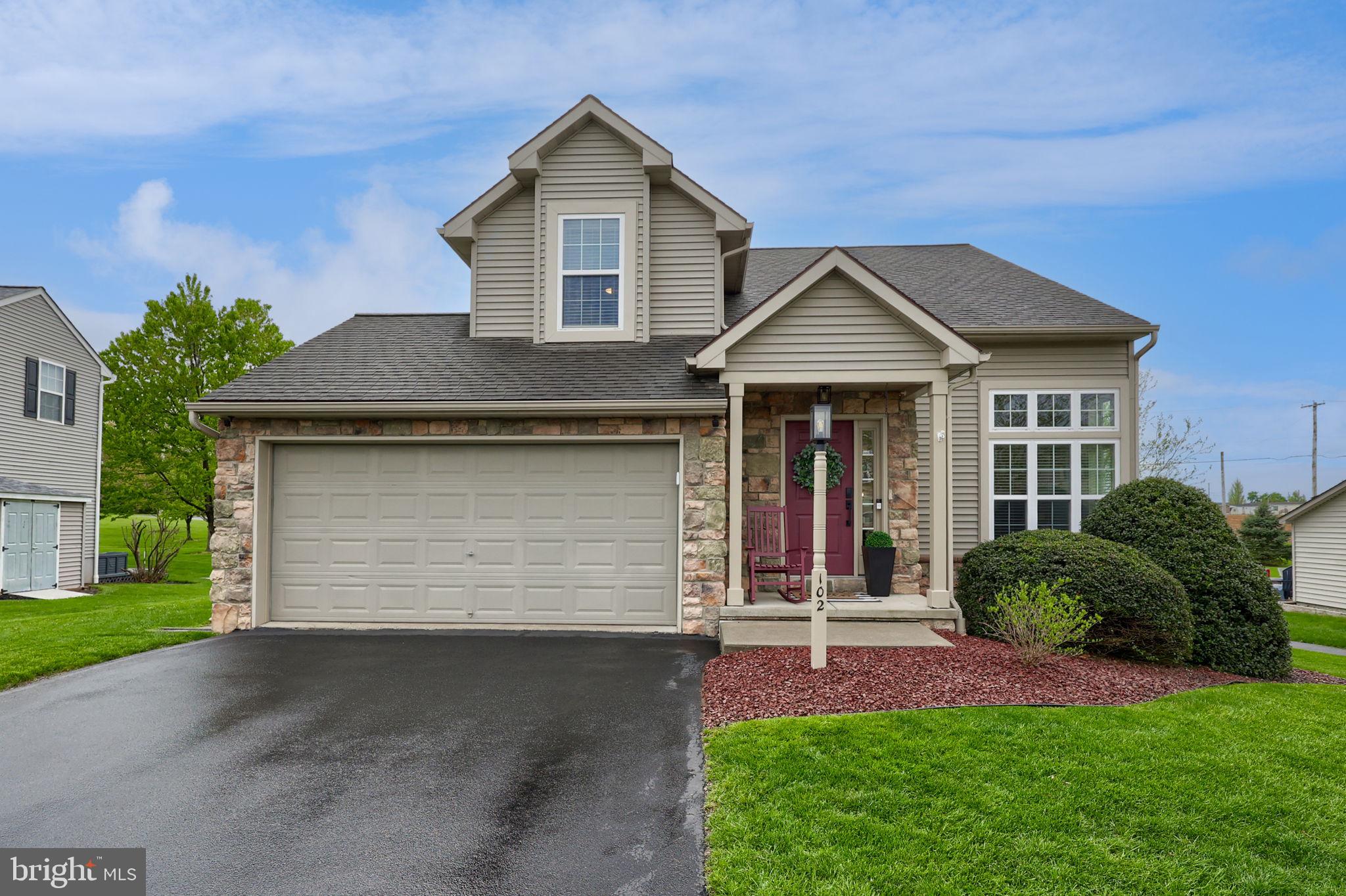 Beautiful 3-bedroom, 2.5-bath home in the highly desirable Clearview Gardens neighborhood. Conveniently located within walking distance to Clay Elementary School and Snyder Park, you'll enjoy easy access to walking trails, sports fields, playgrounds, and community green space.
Inside, the main level features warm bamboo flooring, vaulted ceilings in the family room, updated lighting and ceiling fans, and modern black interior door hardware throughout. The bright and stylish kitchen is the heart of the home, complete with quartz countertops, a farmhouse sink, a center island, and soft-close cabinetry—perfect for everyday living and entertaining alike.
The finished basement (2021) adds valuable living space with LVP flooring, a cozy gas fireplace, and a dedicated utility and storage room with built-in shelving.
Step outside to a maintenance-free deck with a built-in storage shed underneath, overlooking a private backyard that backs to community common space and a paved walking trail—no rear neighbors. The yard also includes raised garden beds and a fenced dog run, making it ideal for outdoor enjoyment.
Recent updates include a new HVAC system (2021), a water softener, and a hot water heater (2023). With fiber internet available, this move-in-ready home offers comfort, convenience, and a fantastic location.