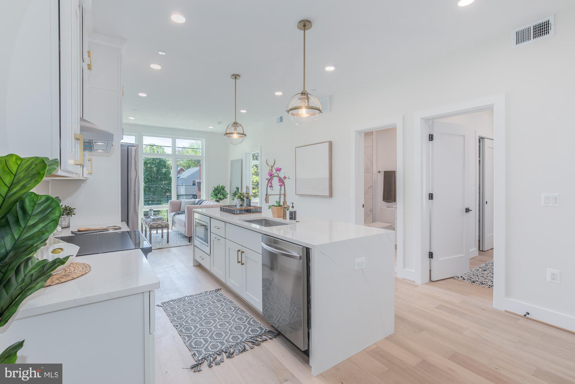 FRIENDSHIP HEIGHTS - Residential