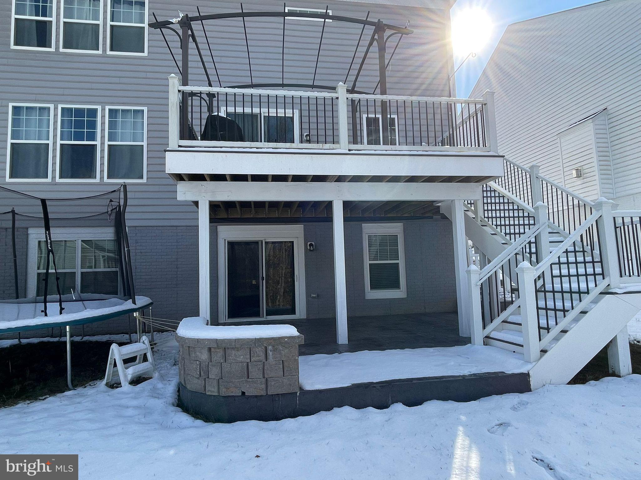 LEELAND STATION - Residential Lease