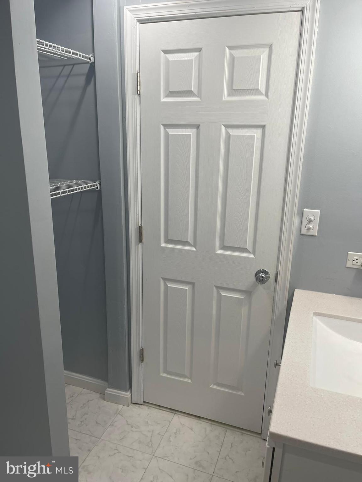 LEELAND STATION - Residential Lease