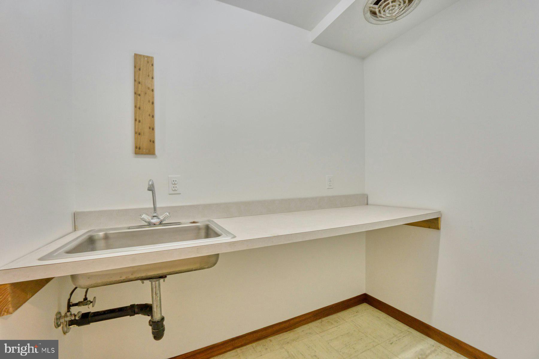 CARRWOOD ESTATES - Residential