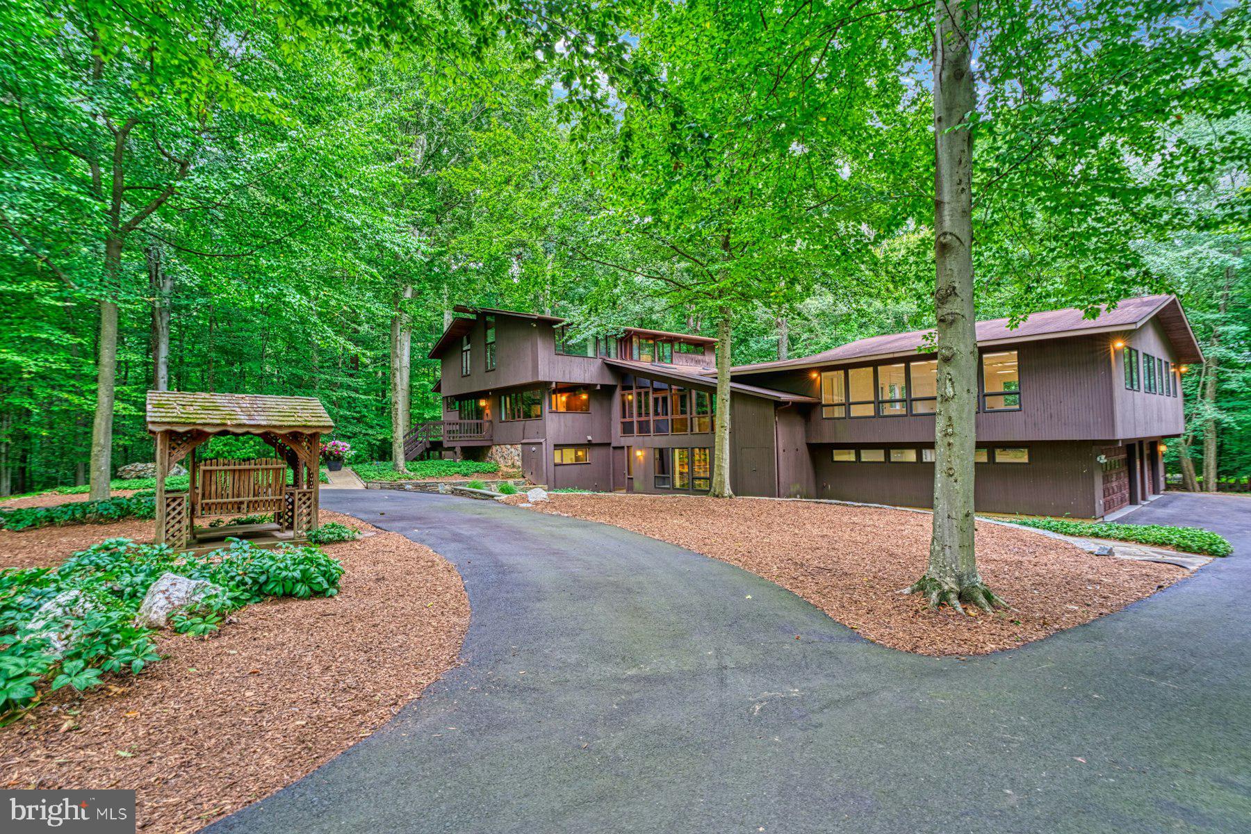 CARRWOOD ESTATES - Residential