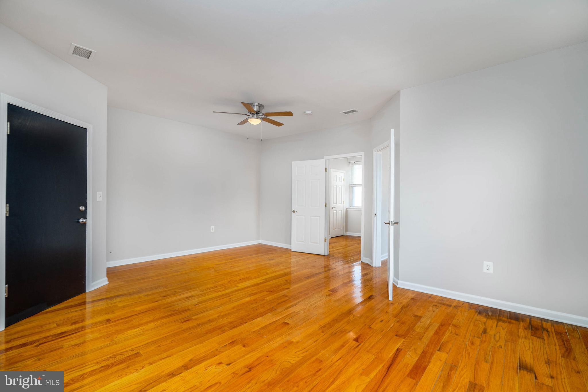 DICKINSON NARROWS - Commercial Sale