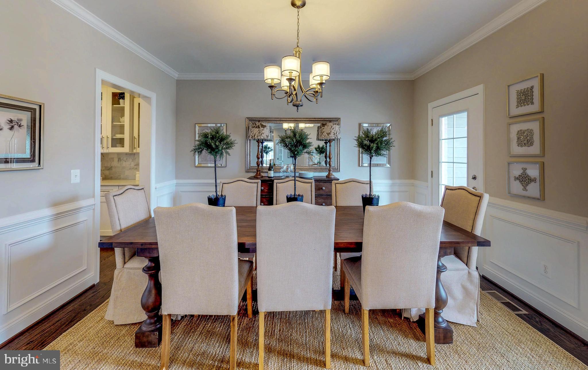 OAKTON VIEW - Residential