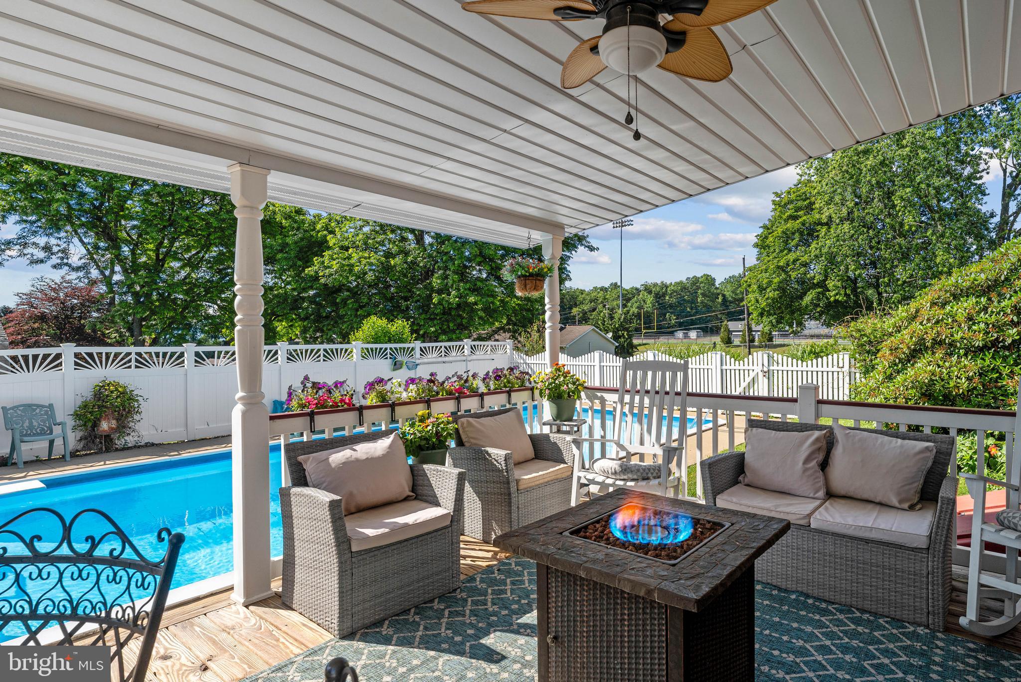 CURTIS PARK - Residential