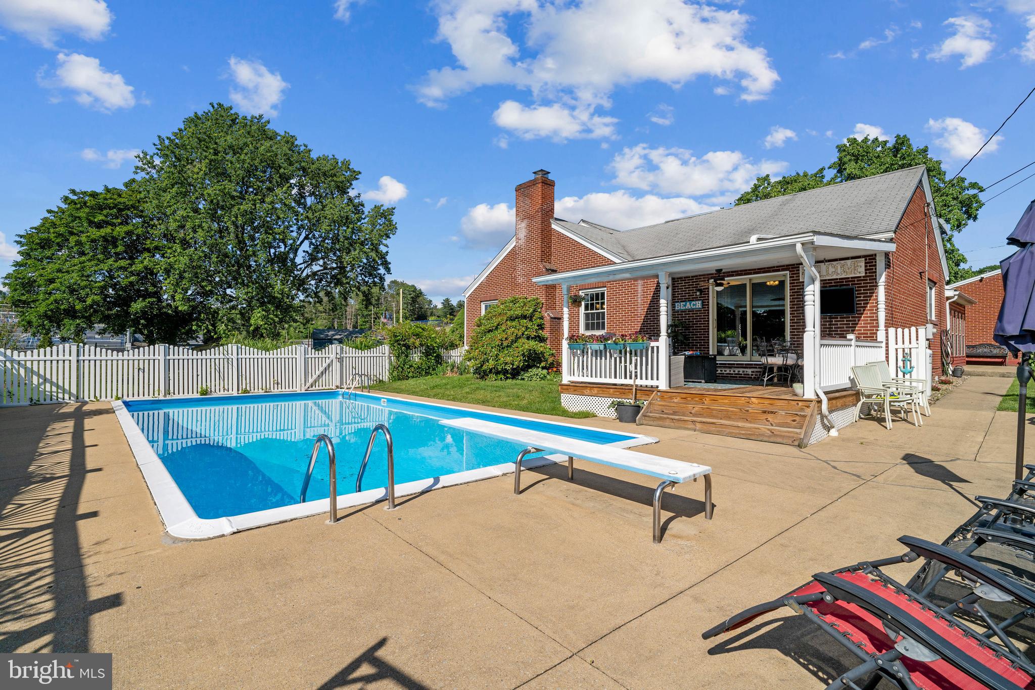 CURTIS PARK - Residential