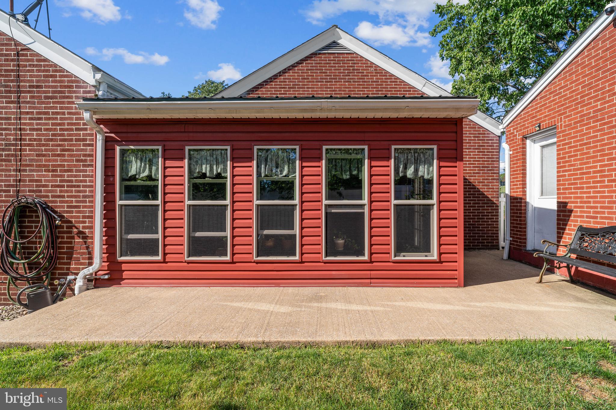 CURTIS PARK - Residential