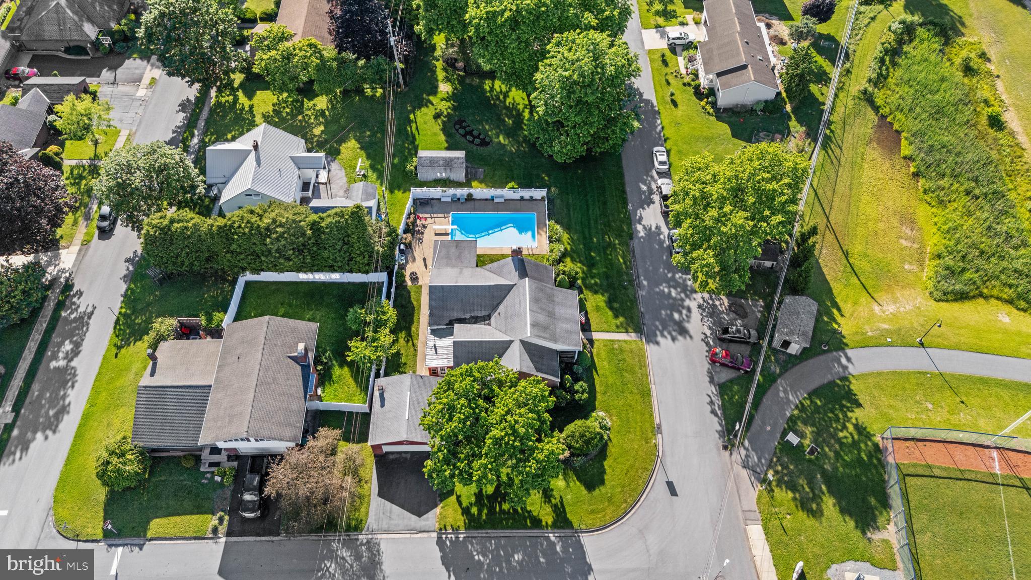 CURTIS PARK - Residential