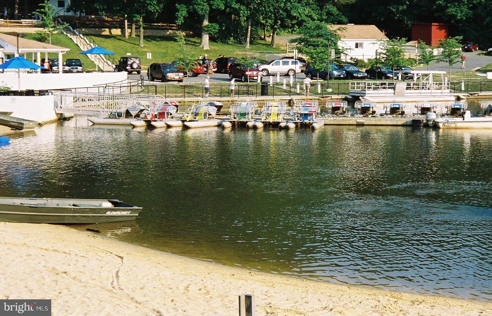 WAKEFIELD FOREST - Residential