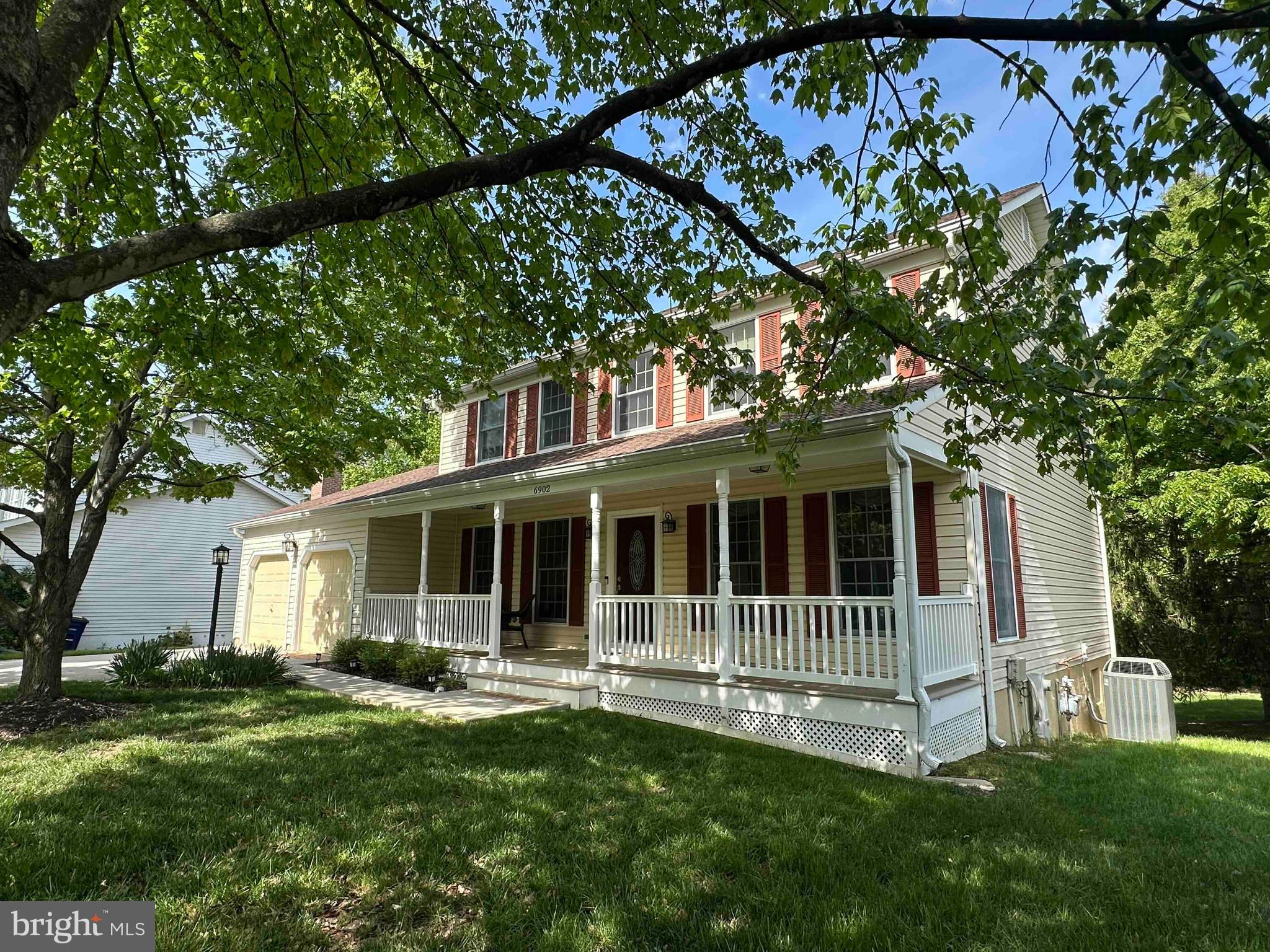 RIVERS EDGE - Residential