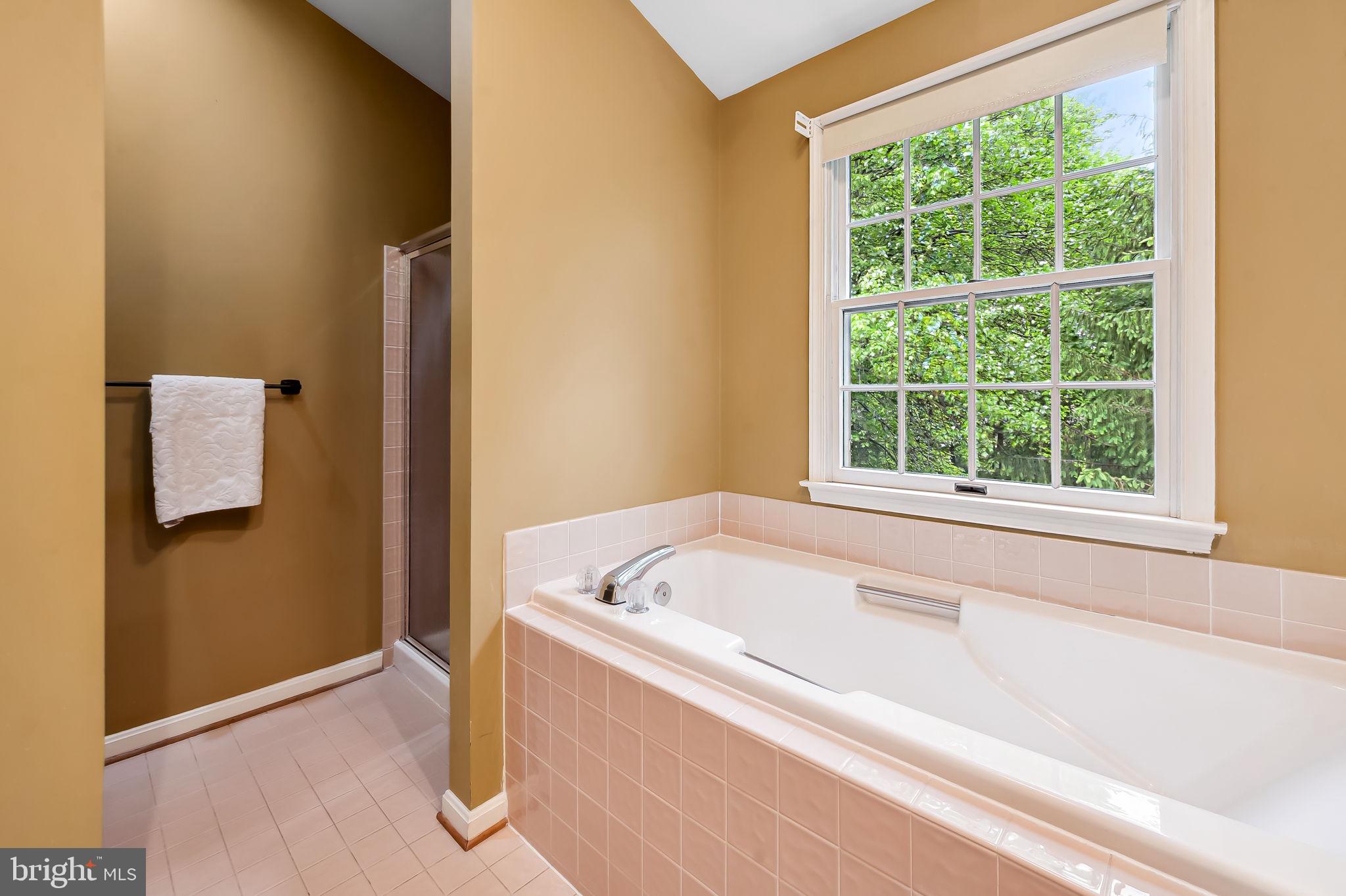 RIVERS EDGE - Residential