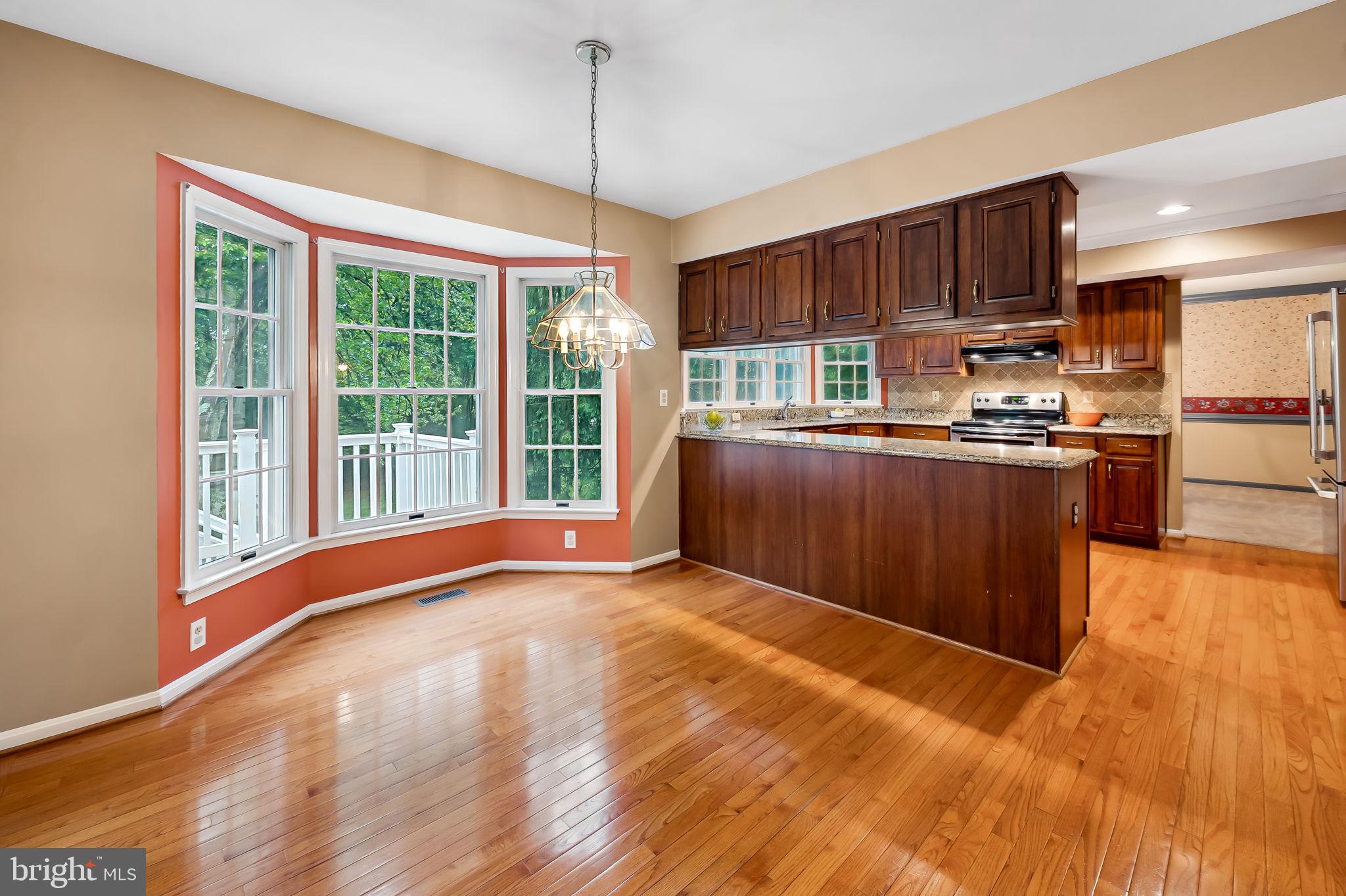 RIVERS EDGE - Residential