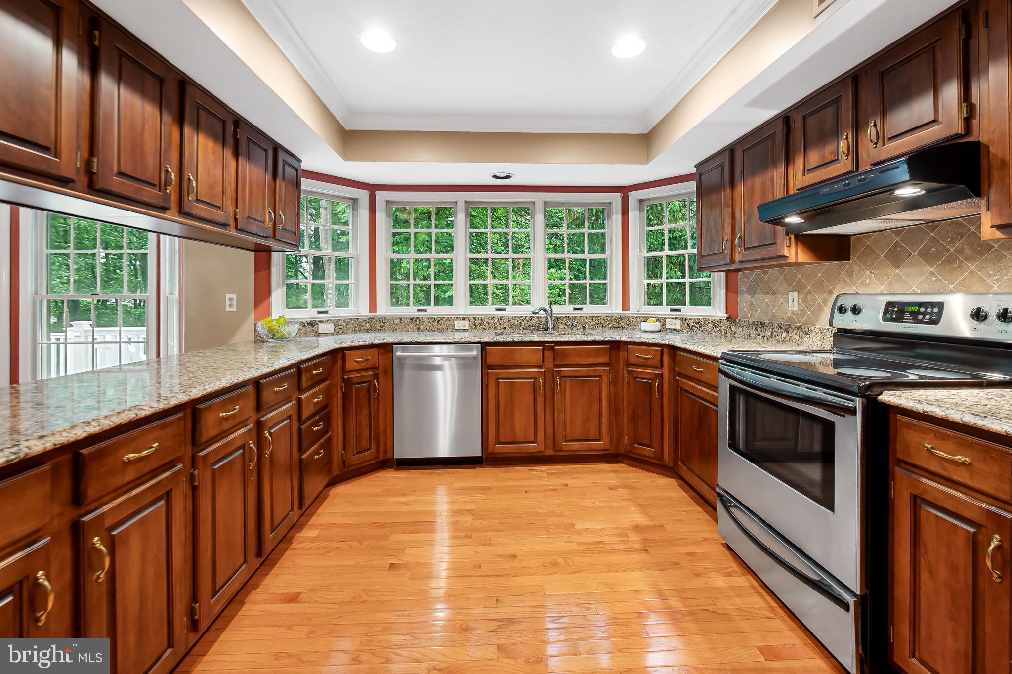 RIVERS EDGE - Residential