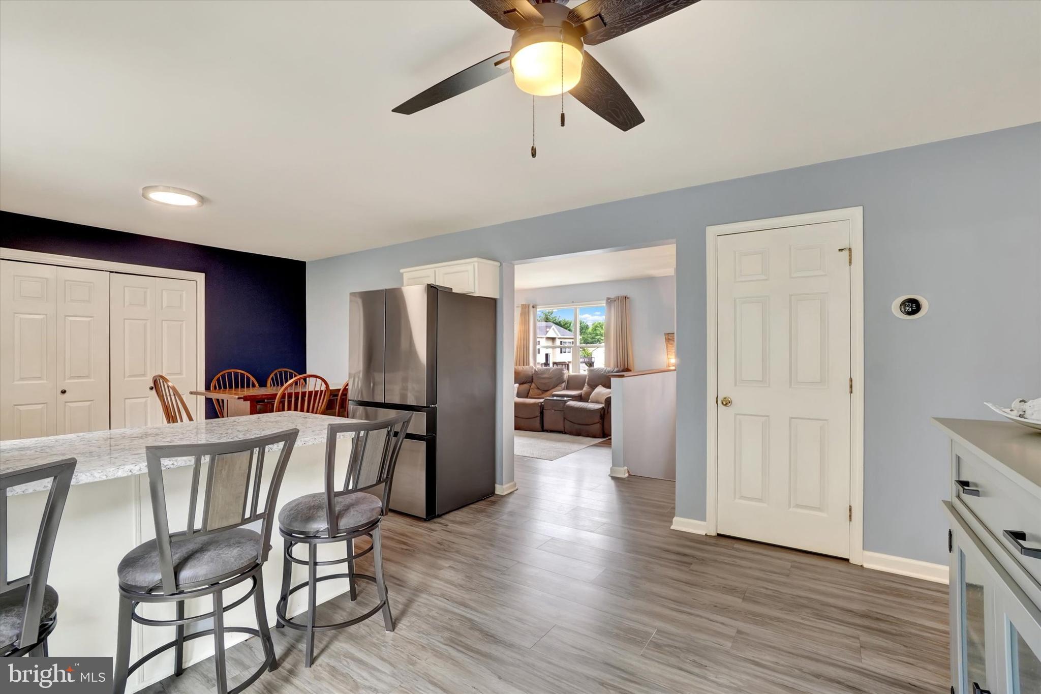 RIVERVIEW - Residential
