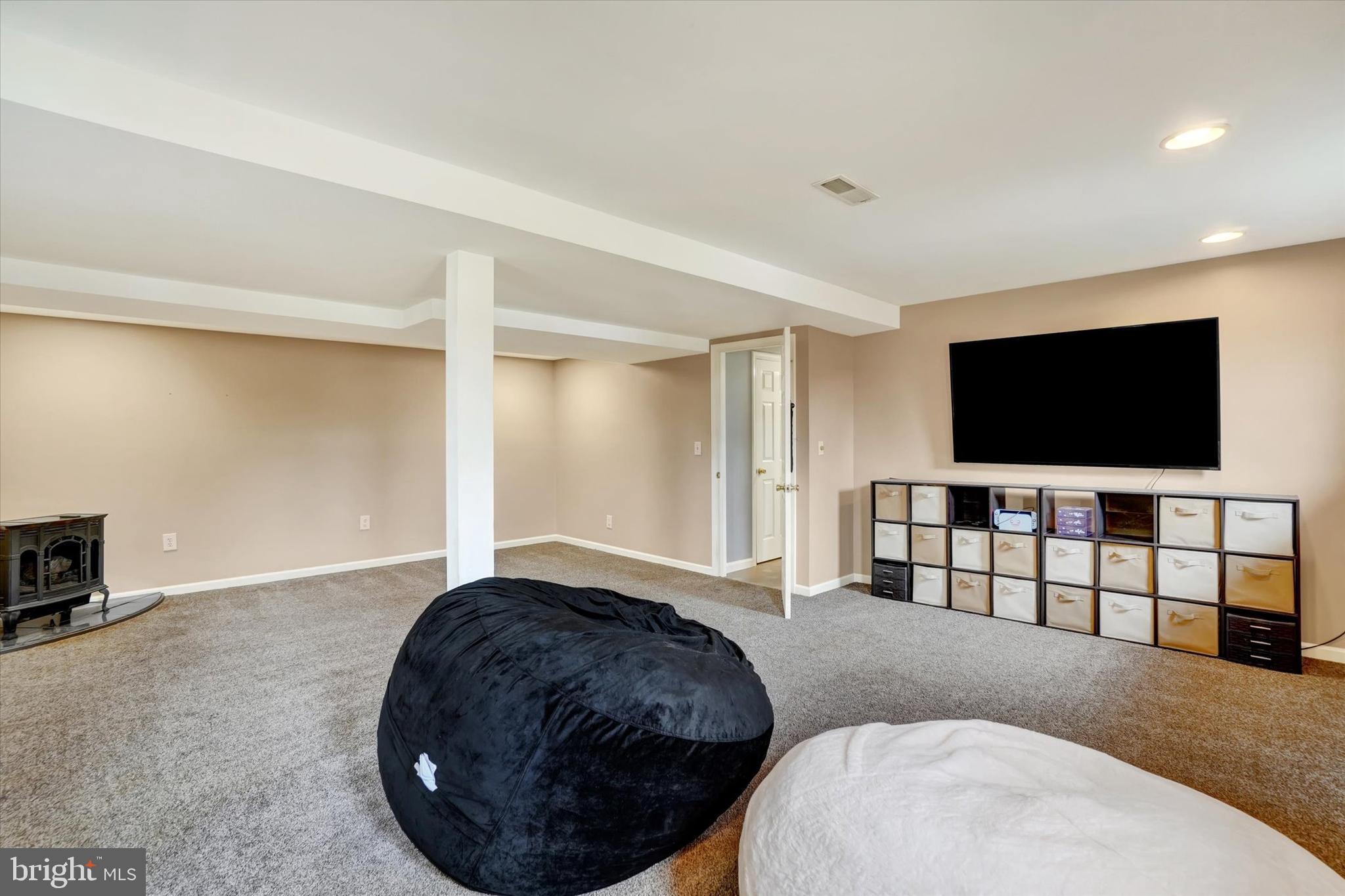 RIVERVIEW - Residential