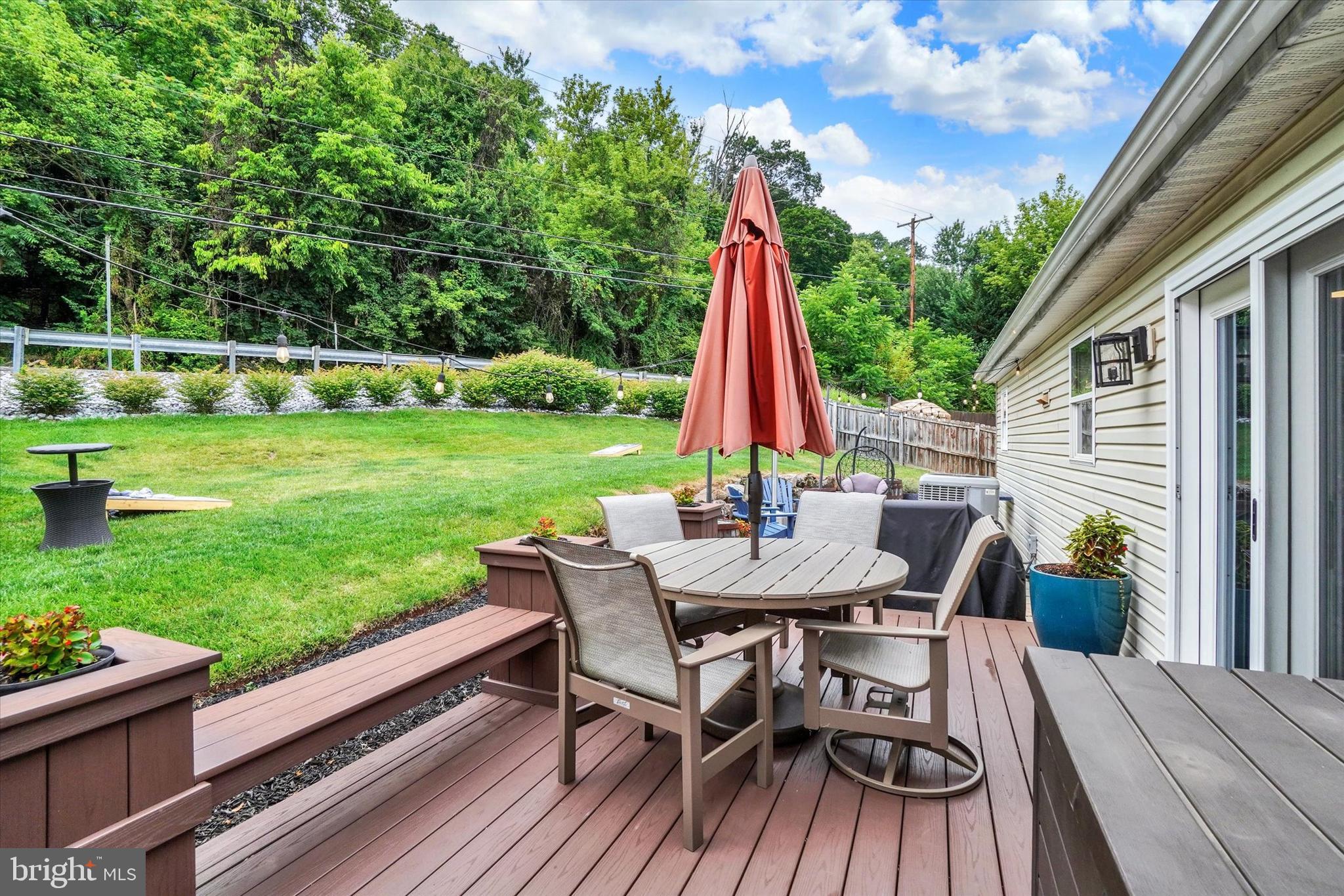 RIVERVIEW - Residential