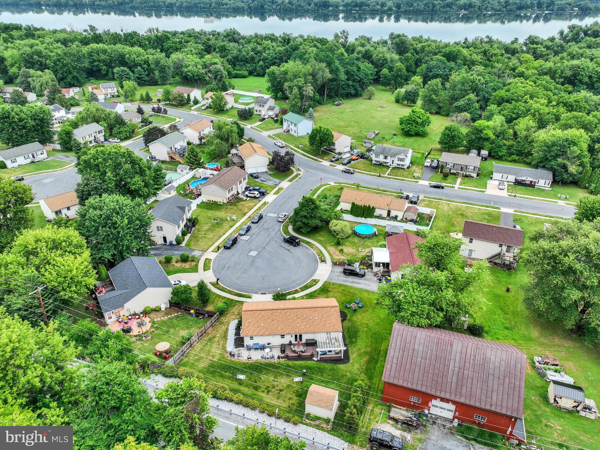 RIVERVIEW - Residential