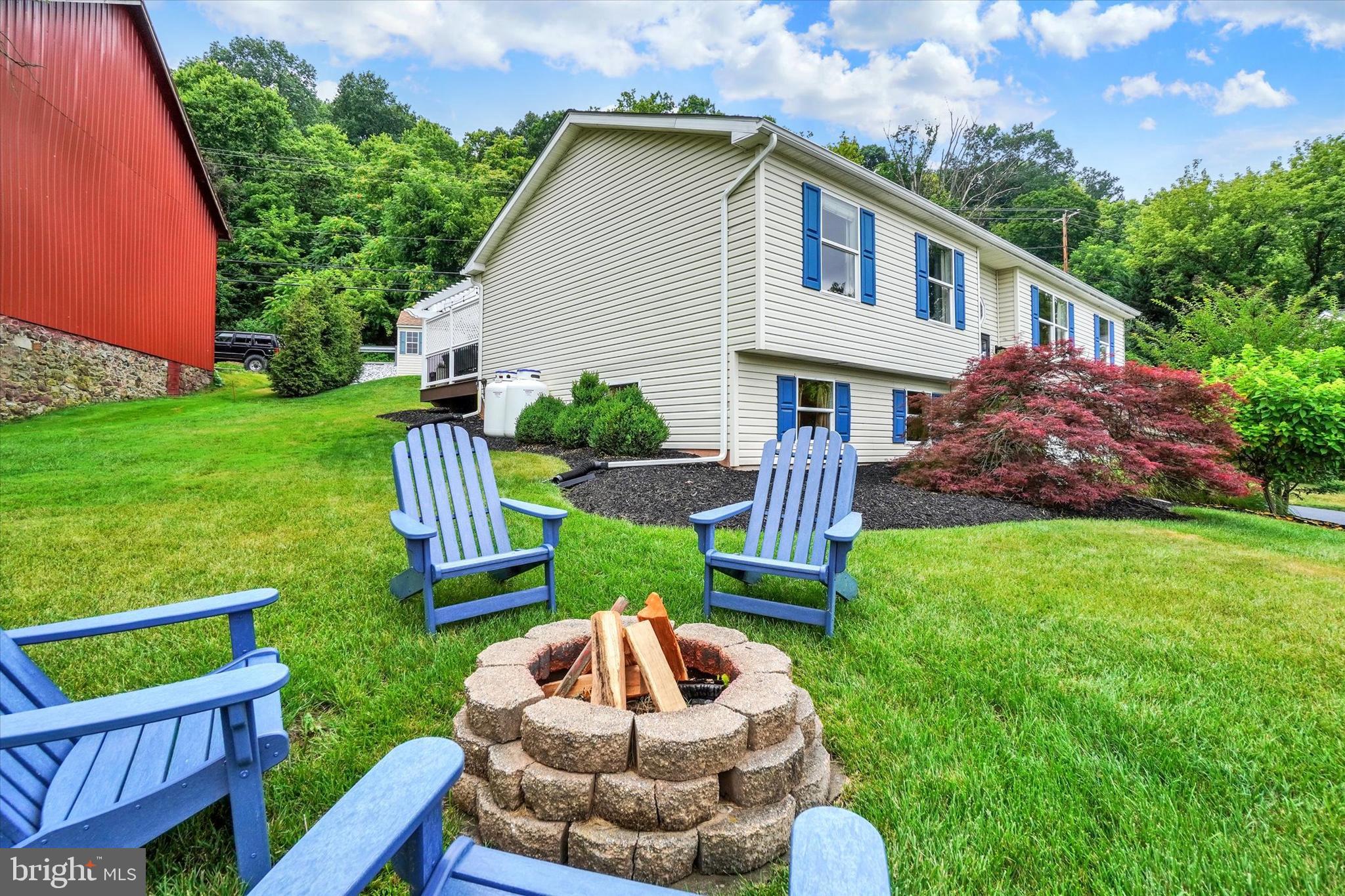RIVERVIEW - Residential