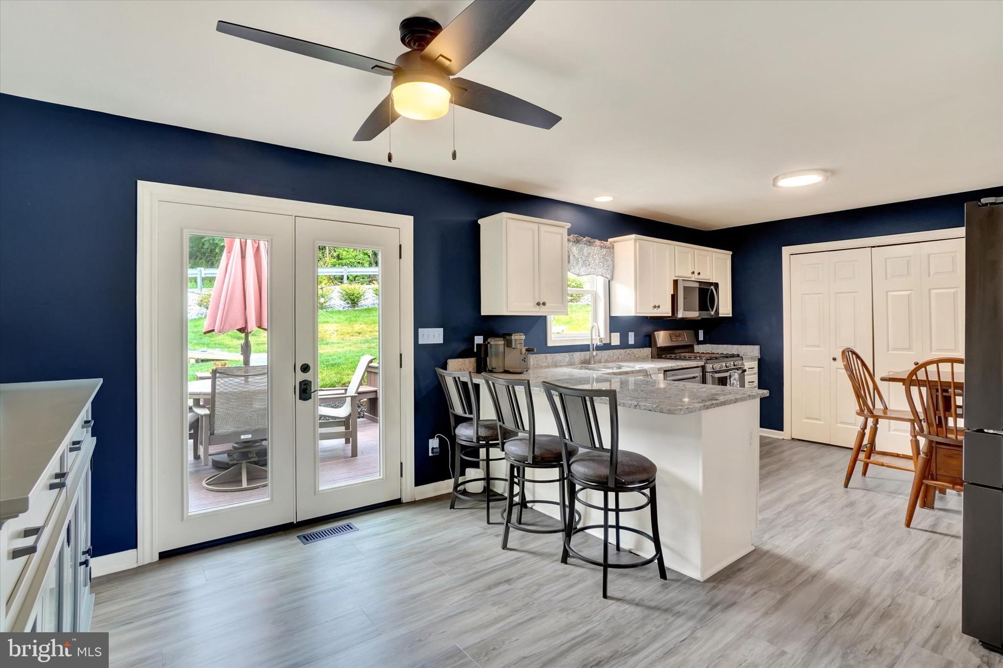 RIVERVIEW - Residential