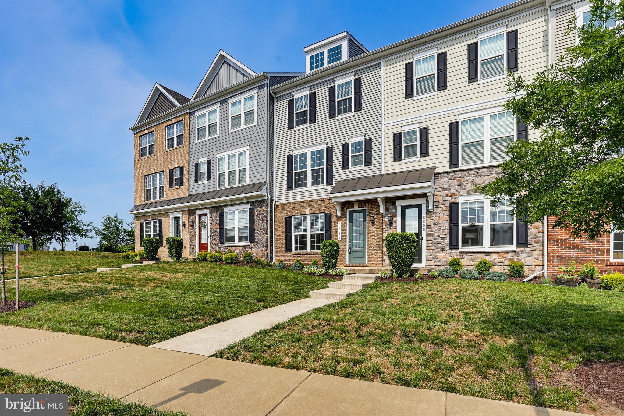 HAYMARKET CROSSING - Residential