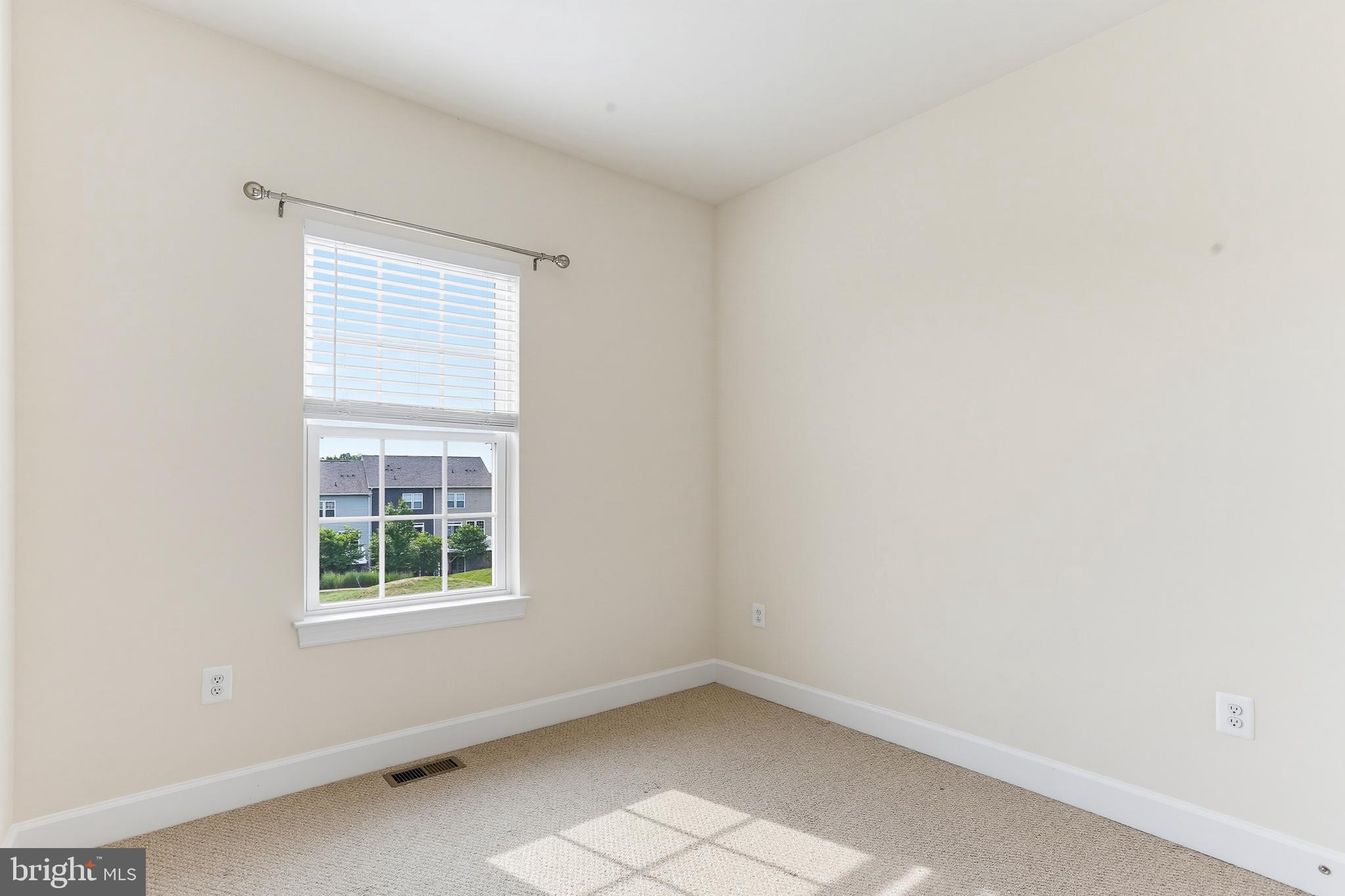HAYMARKET CROSSING - Residential