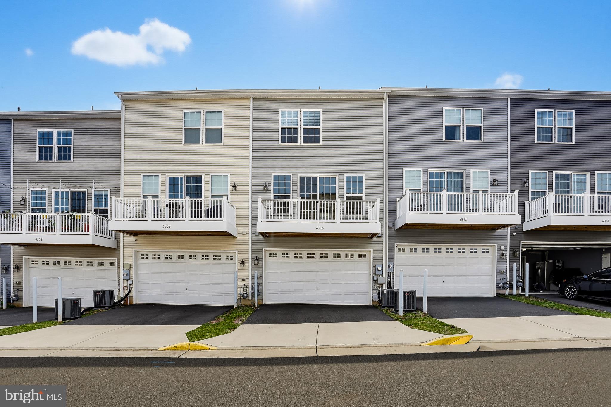 HAYMARKET CROSSING - Residential