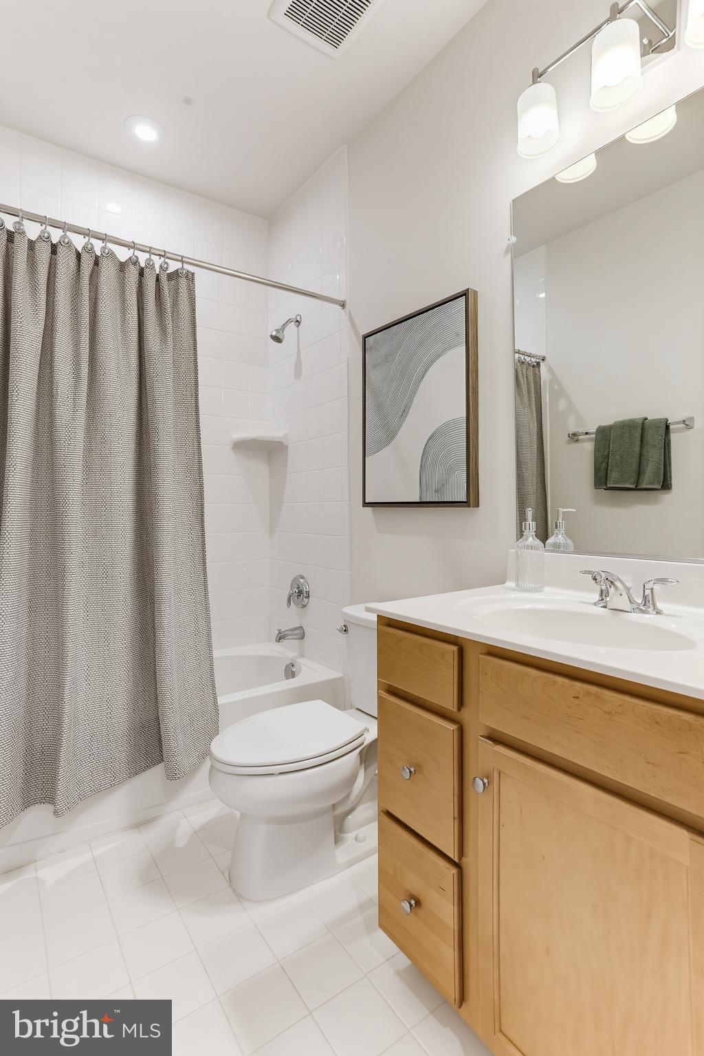 HAYMARKET CROSSING - Residential