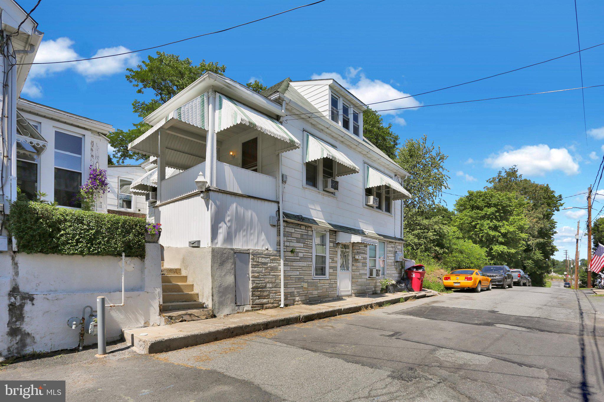 POTTSVILLE - Residential