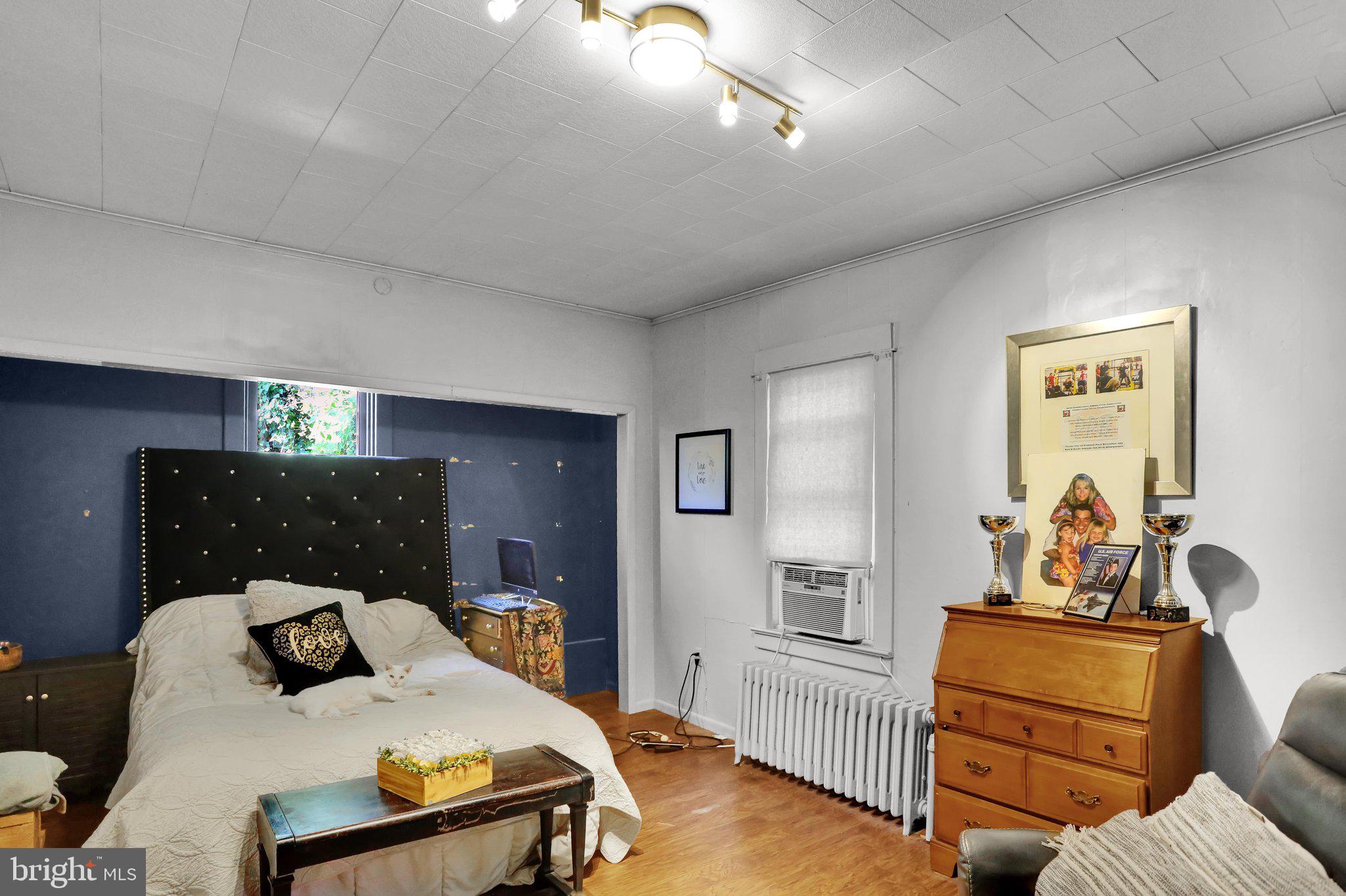 POTTSVILLE - Residential