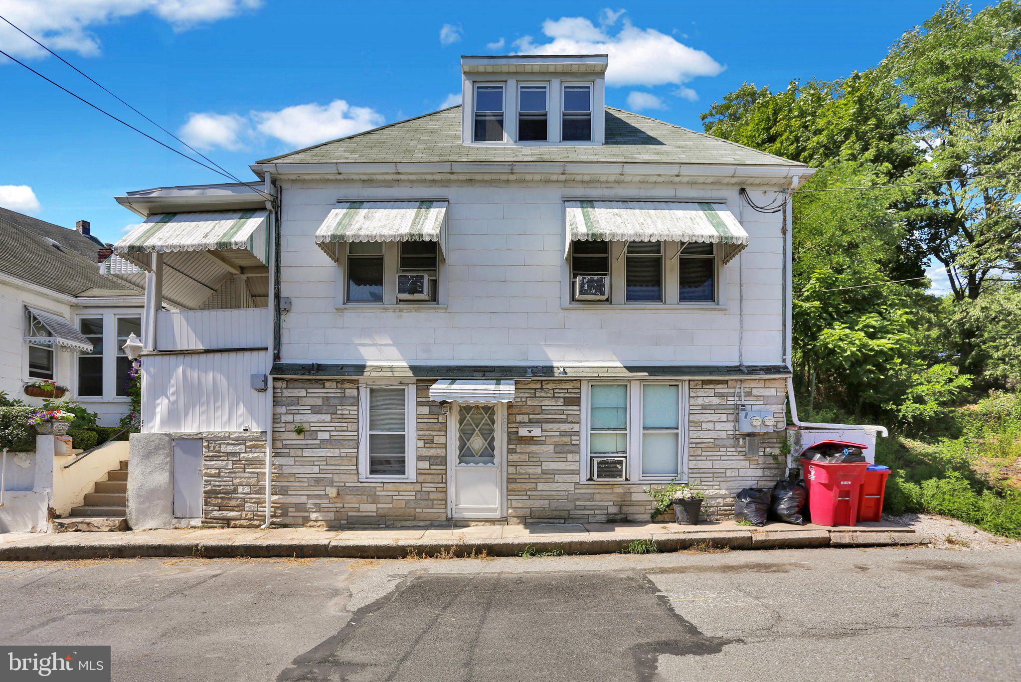 Welcome to 224 Wallace Street! Priced at just $144,900, this affordable 4-bedroom, 1-bath home is a great opportunity for a first-time buyer, investor, or anyone looking to add their own personal touches.
The main level features a spacious living room, kitchen, full bathroom, and two generously sized bedrooms. Upstairs, you'll find two additional bedrooms, offering plenty of space for family, guests, or a home office.
The basement, which has its own private entrance, offers incredible potential for an in-law suite or additional living space. It includes a living room, bedroom, kitchen, and bathroom, and just needs a little TLC to bring it back to life. Previous owners used the space as a rental; however, buyers should verify any future rental use with the local municipality.
Whether you're looking for an affordable place to call home or a property with added living space potential, 224 Wallace St. is full of possibilities. Schedule your showing today!