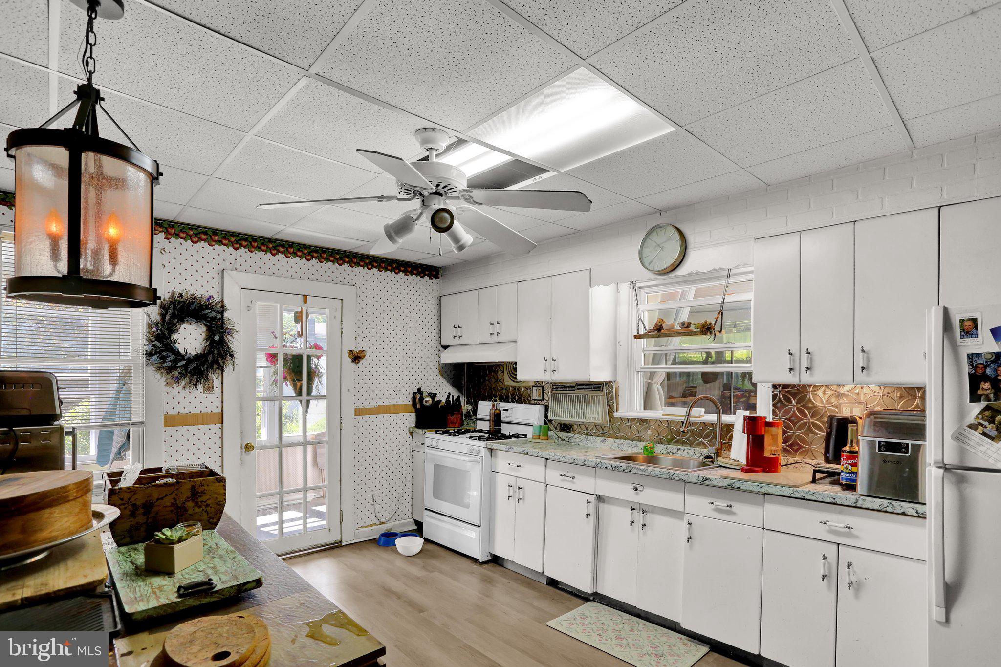POTTSVILLE - Residential