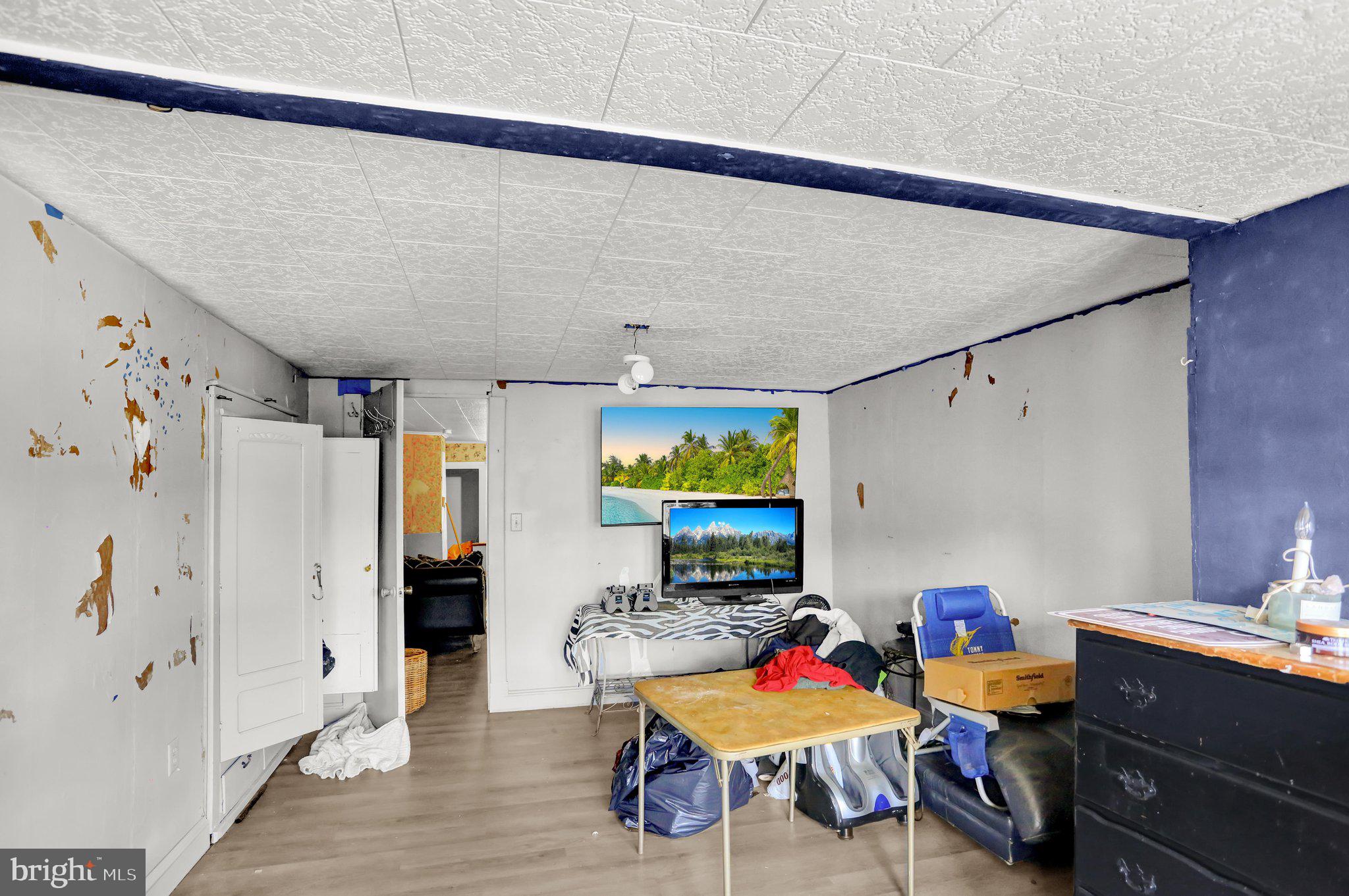 POTTSVILLE - Residential