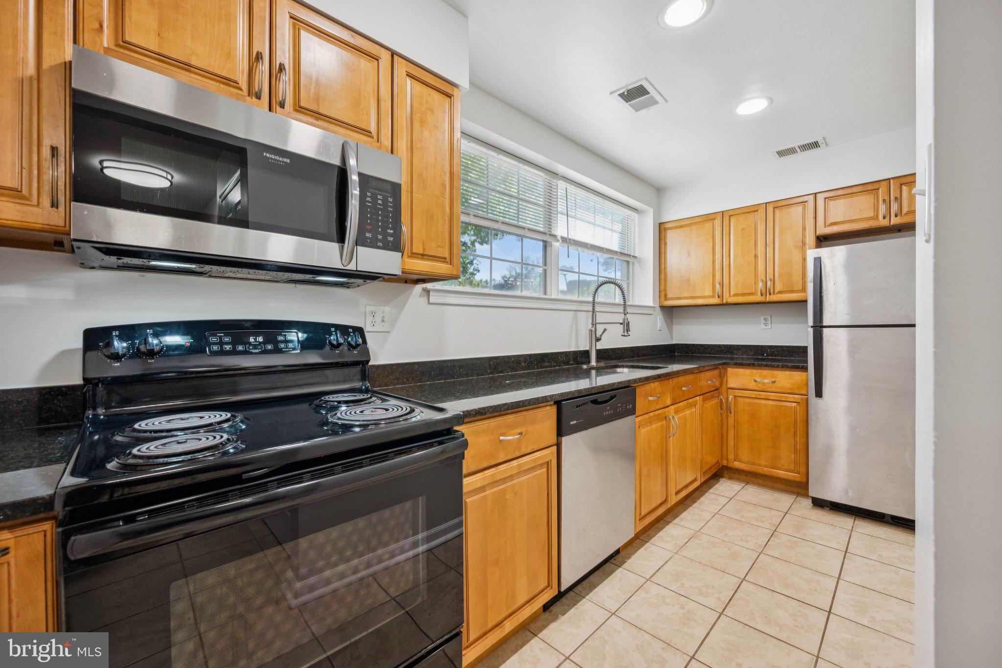 CHERRYWOOD CONDO - Residential