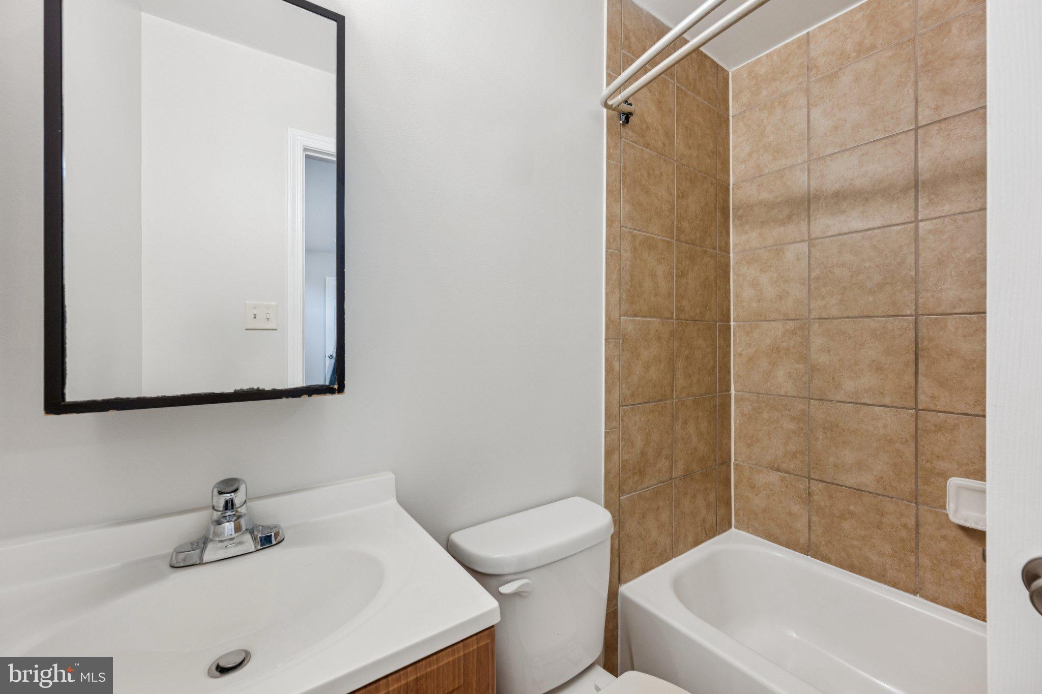 CHERRYWOOD CONDO - Residential
