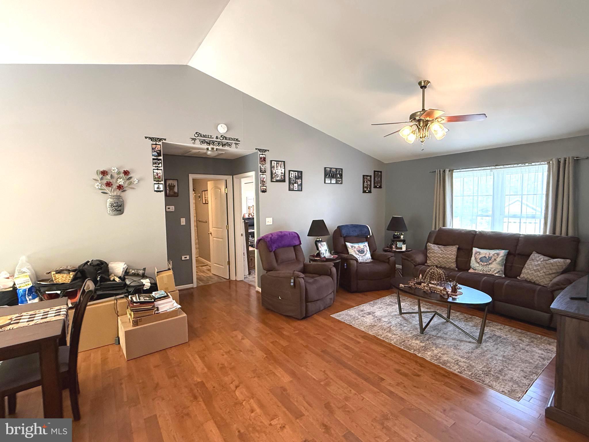 FOREST HILLS - Residential