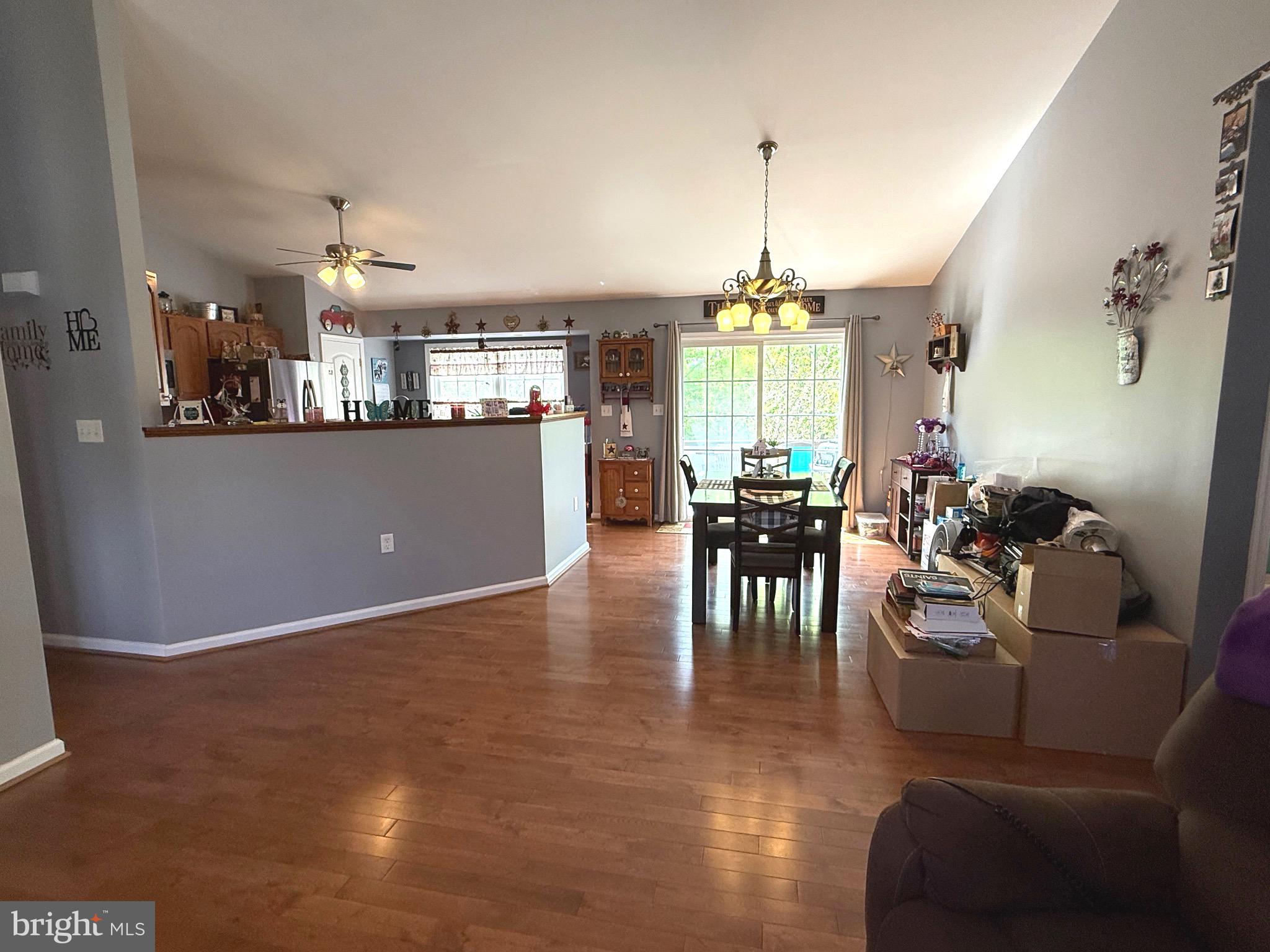FOREST HILLS - Residential