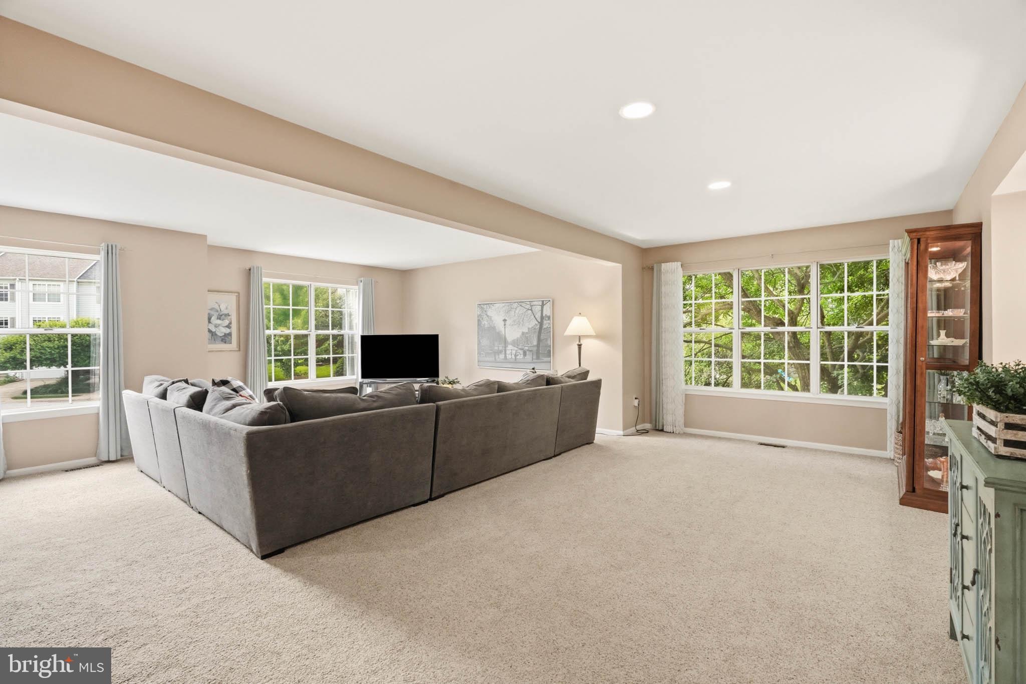 DORSEY SEARCH - Residential
