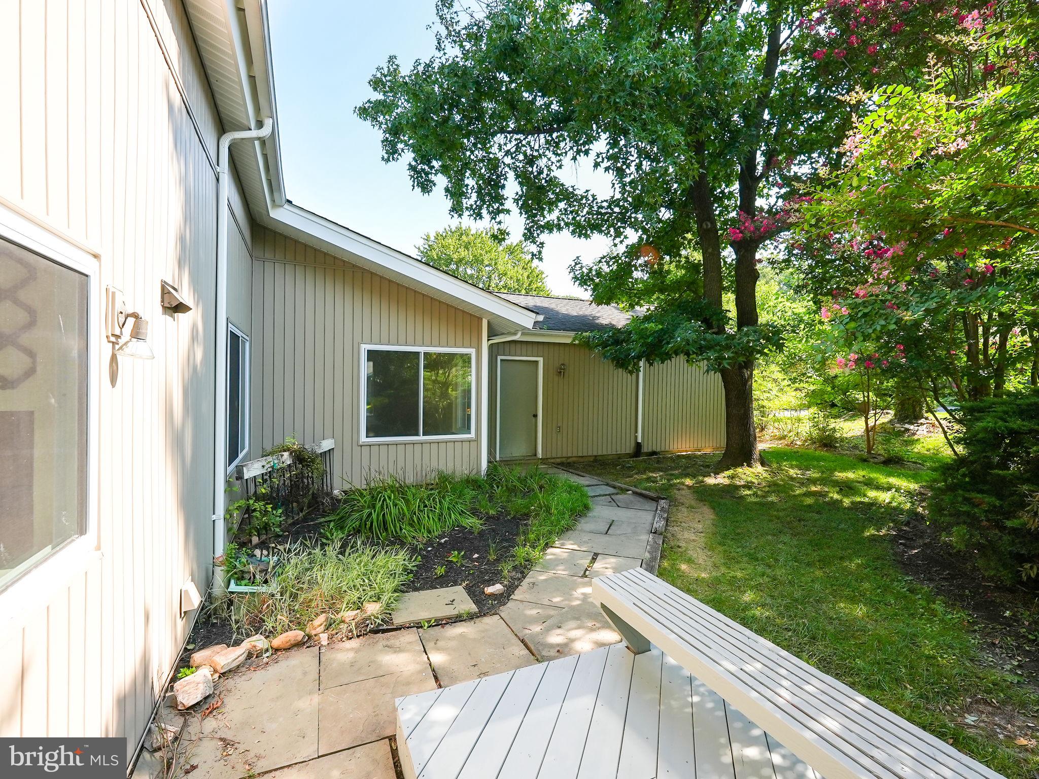 SOUTHERN GROVE - Residential