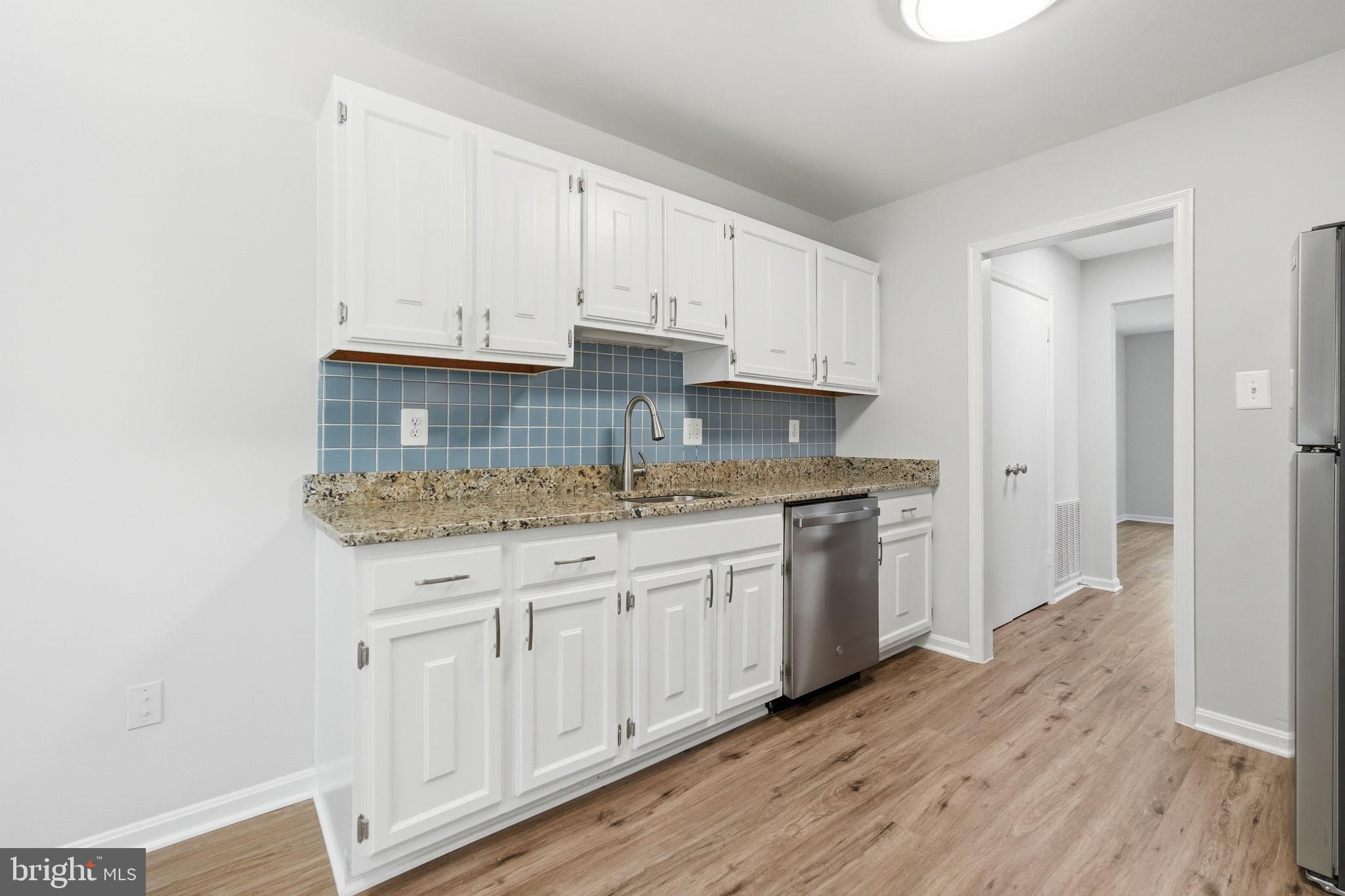 SPRINGFIELD OAKS - Residential