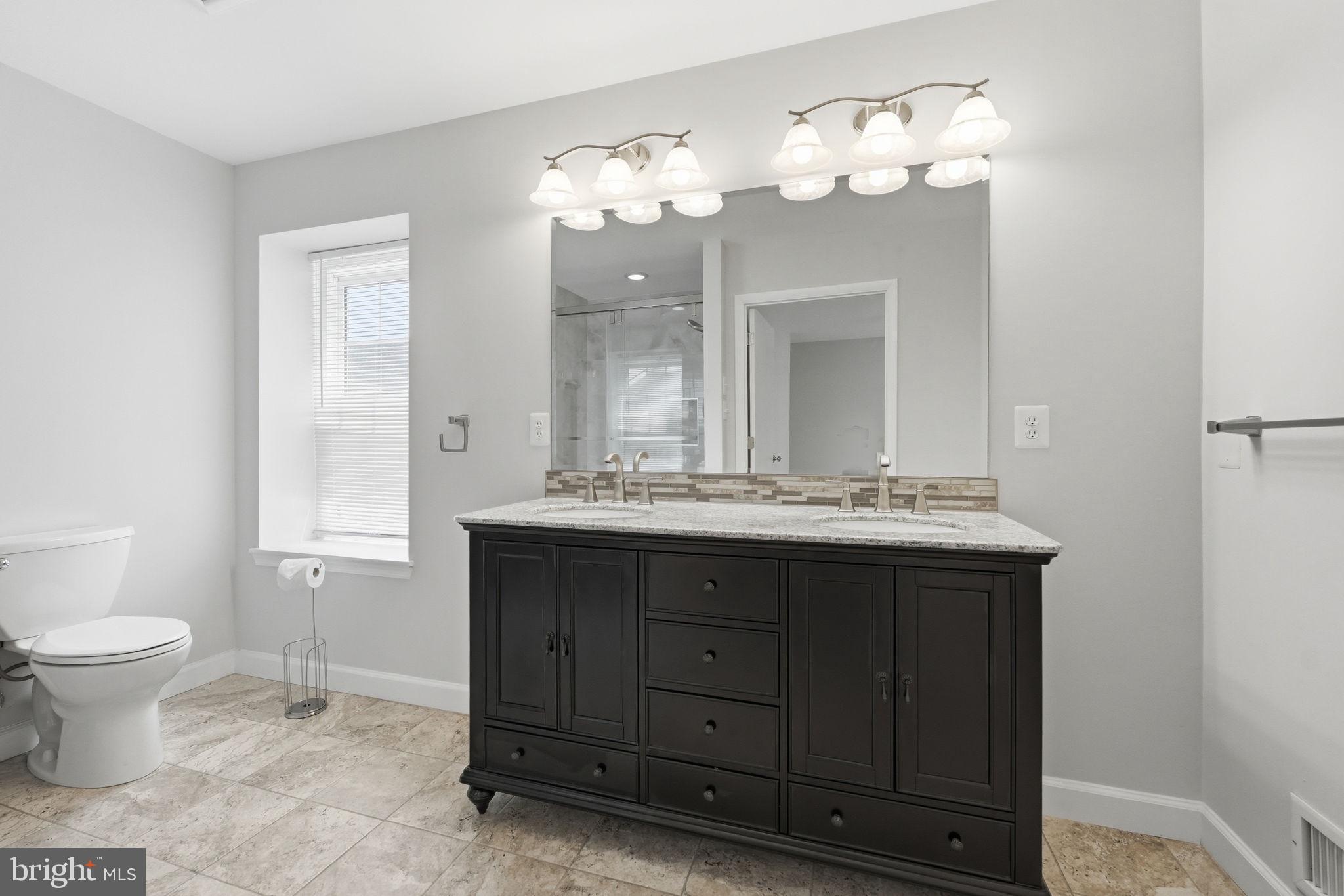 SPRINGFIELD OAKS - Residential