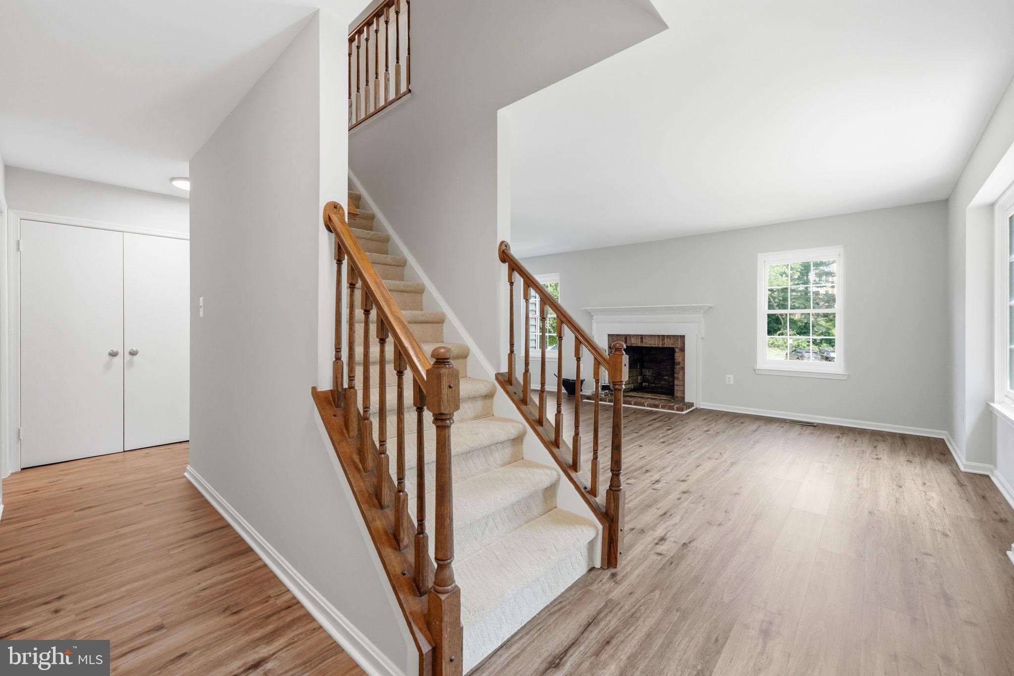 SPRINGFIELD OAKS - Residential