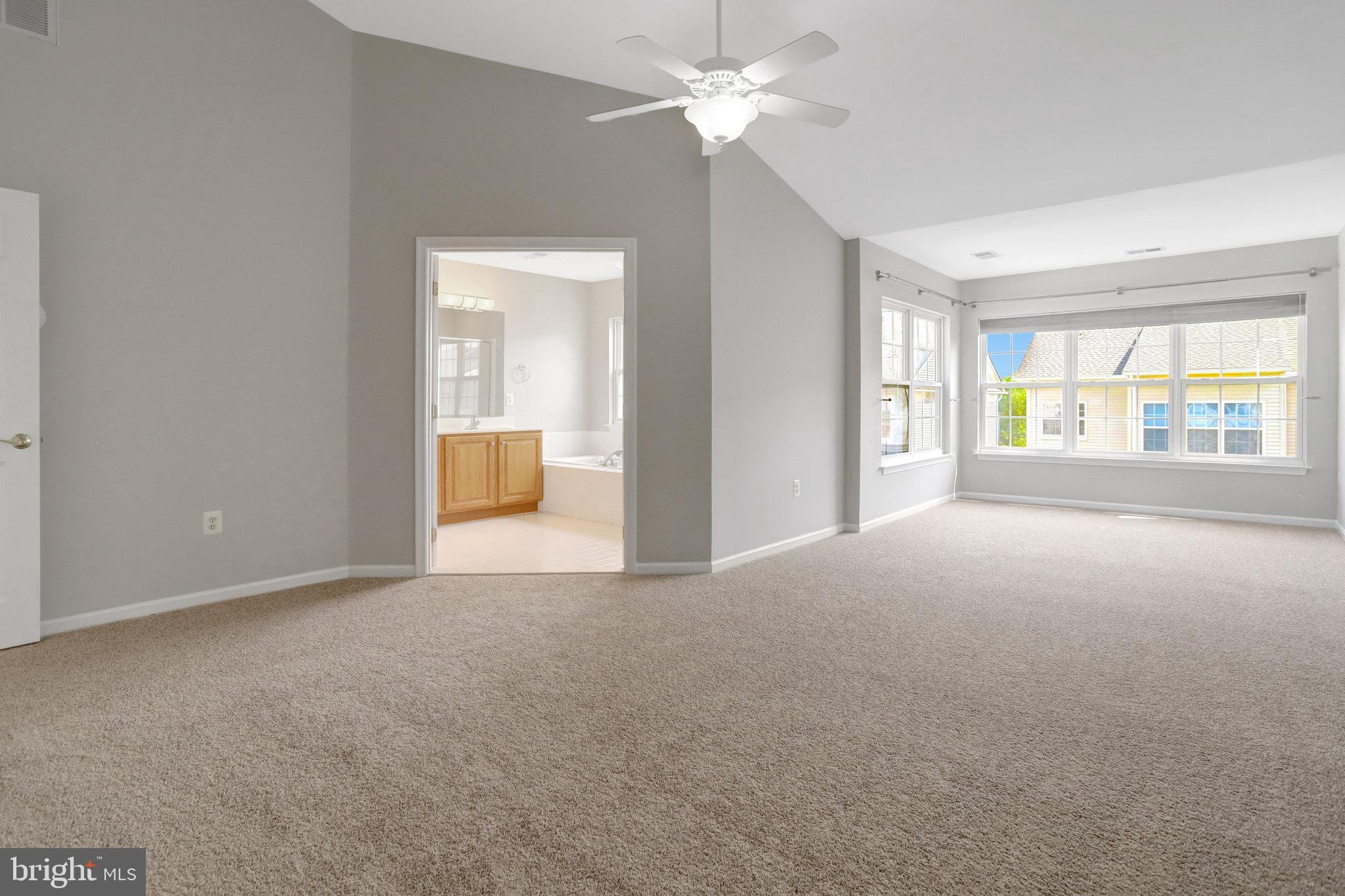 TOWNES OF MANCHESTER WOODS - Residential Lease