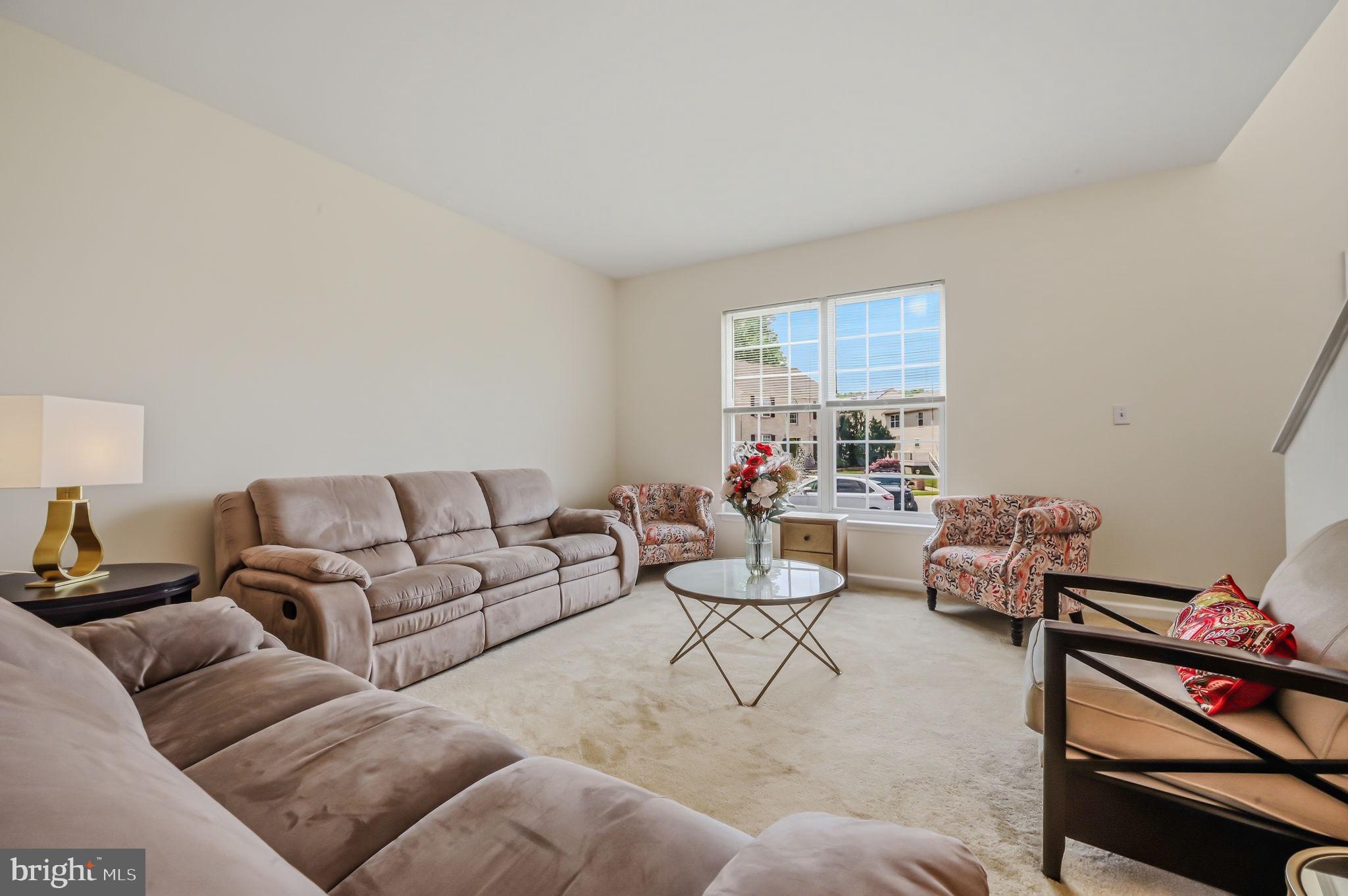 MALLARD POINTE - Residential