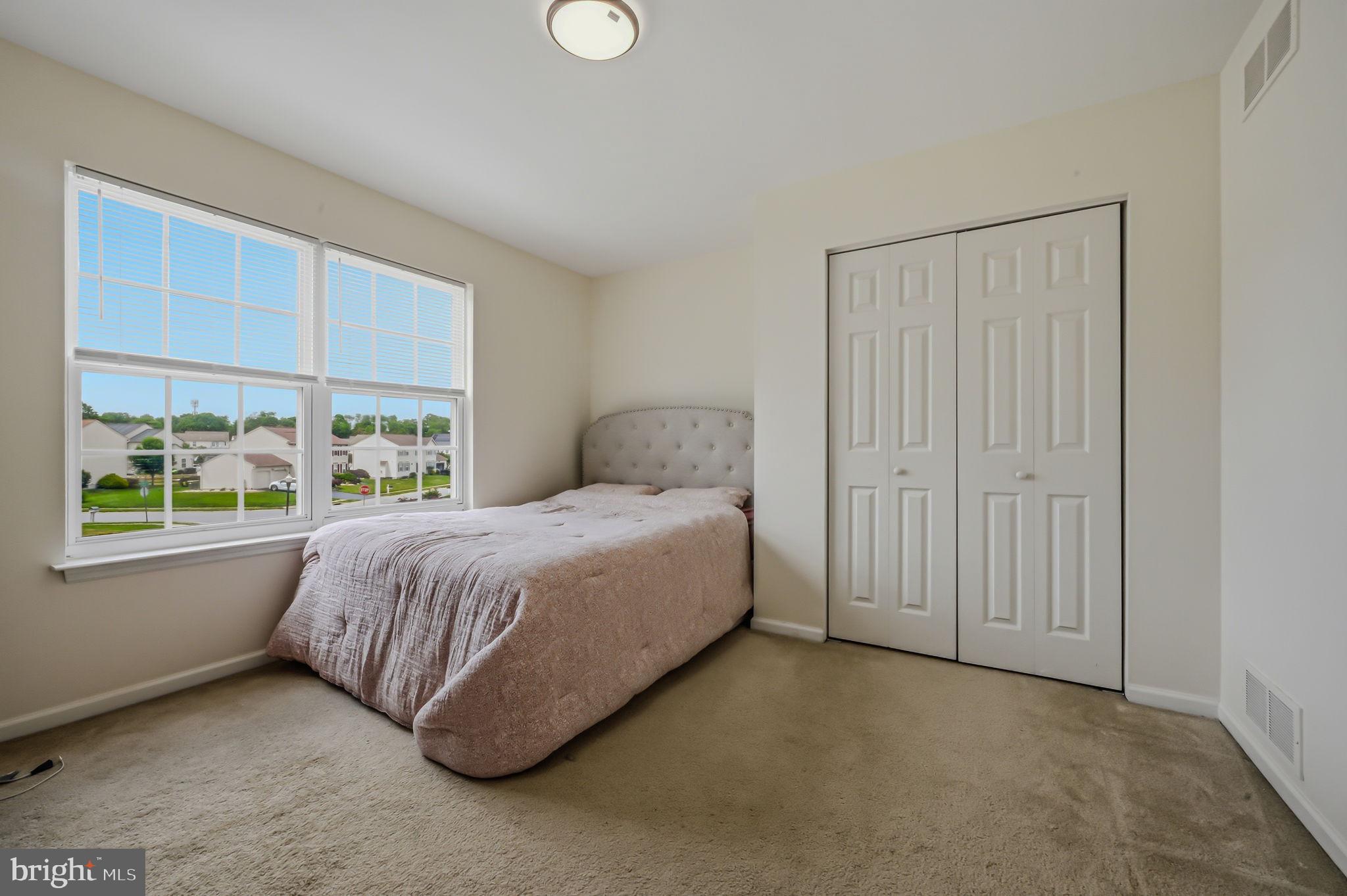 MALLARD POINTE - Residential