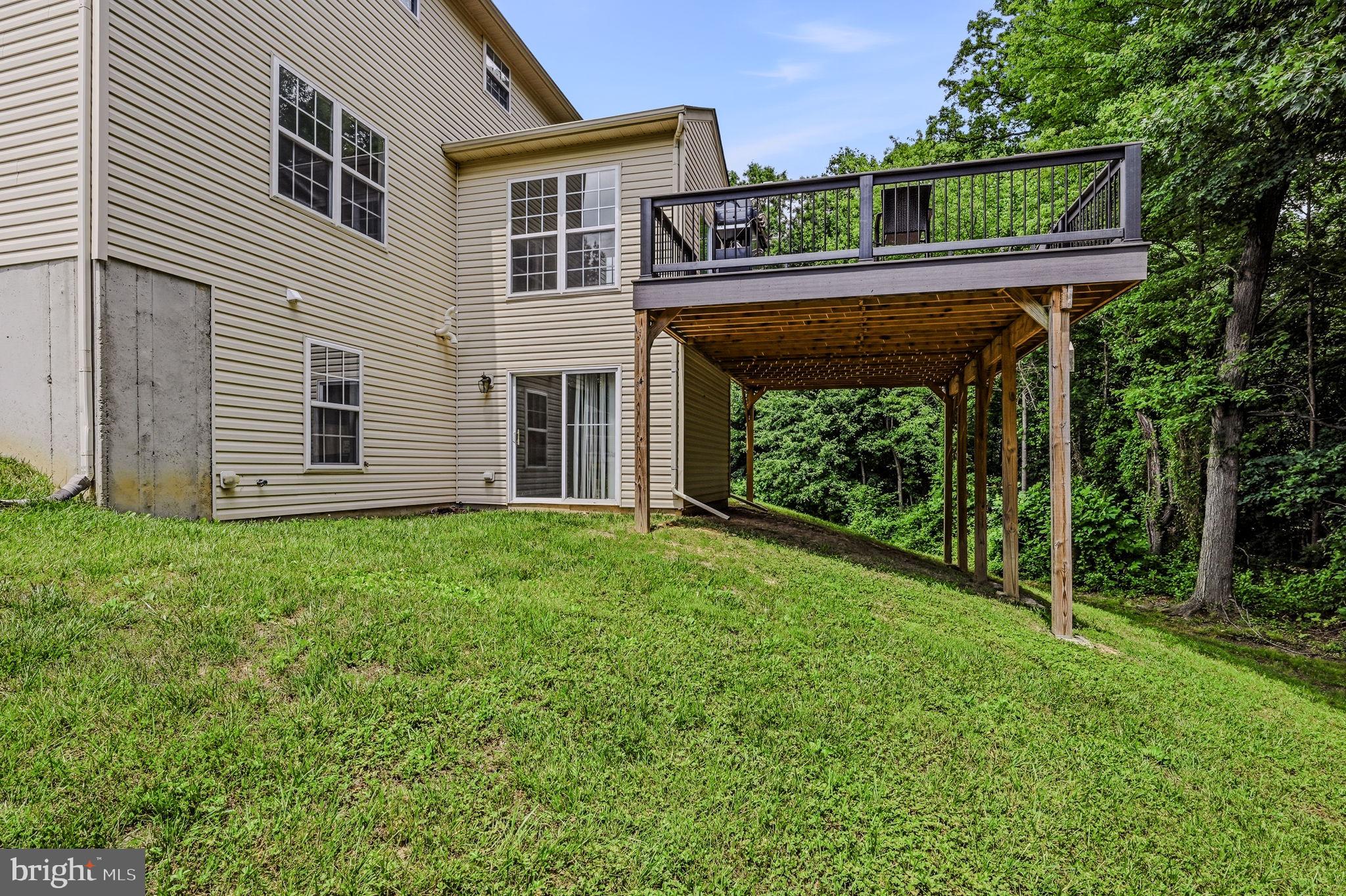 MALLARD POINTE - Residential