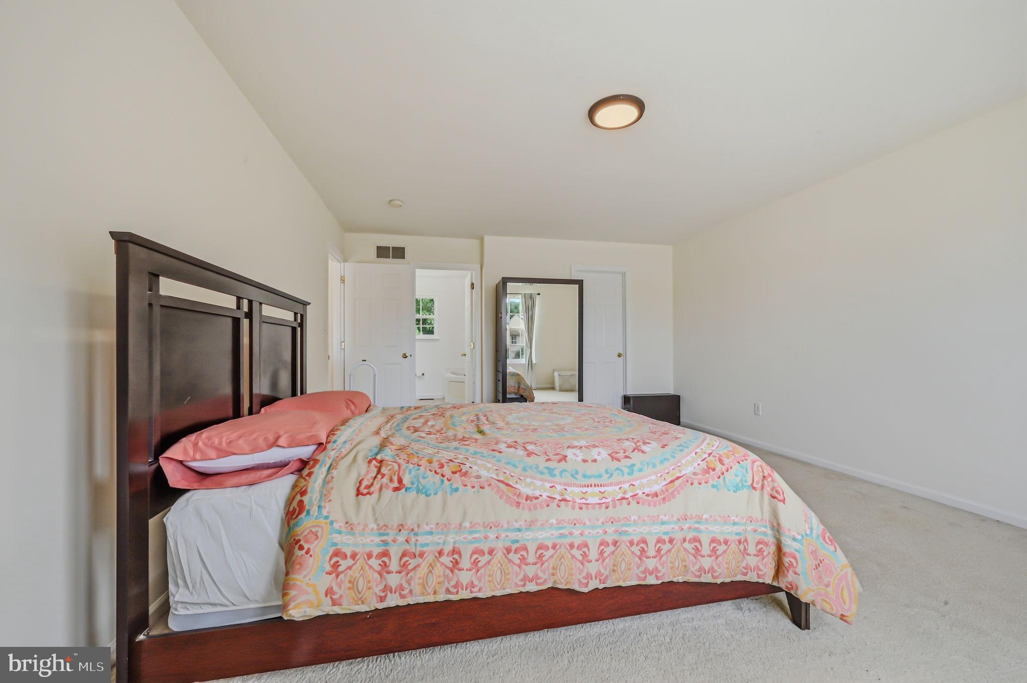 MALLARD POINTE - Residential