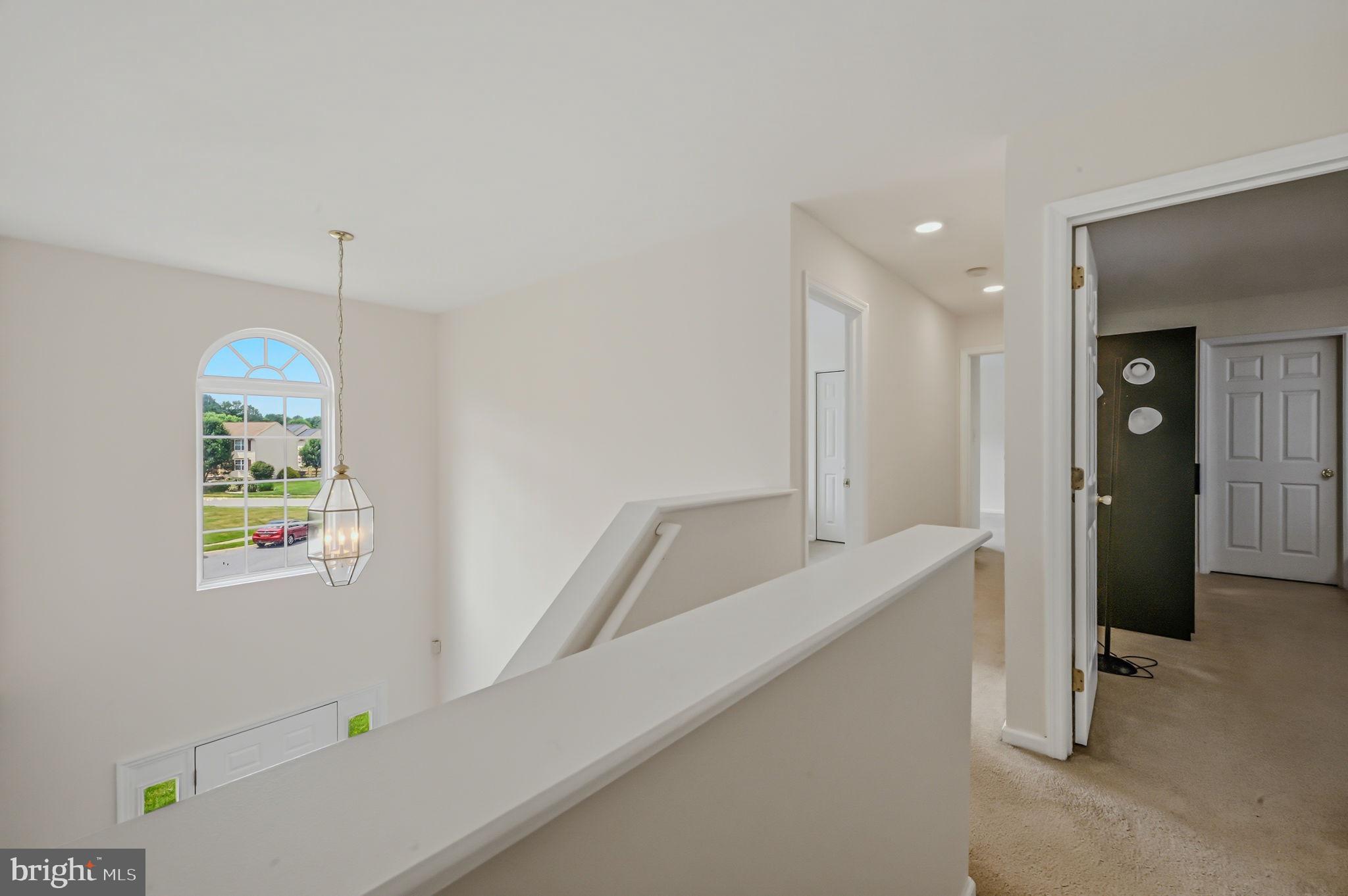 MALLARD POINTE - Residential